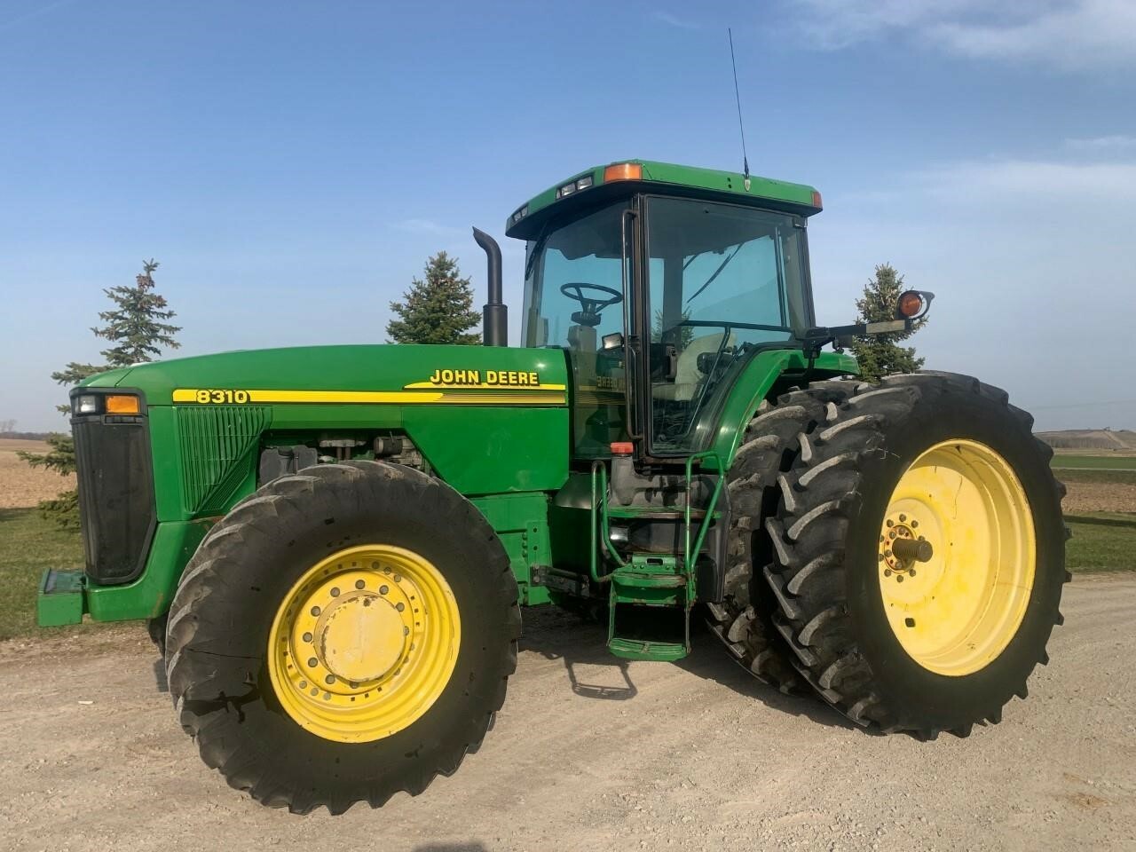 2000 John Deere 8310 Tractor