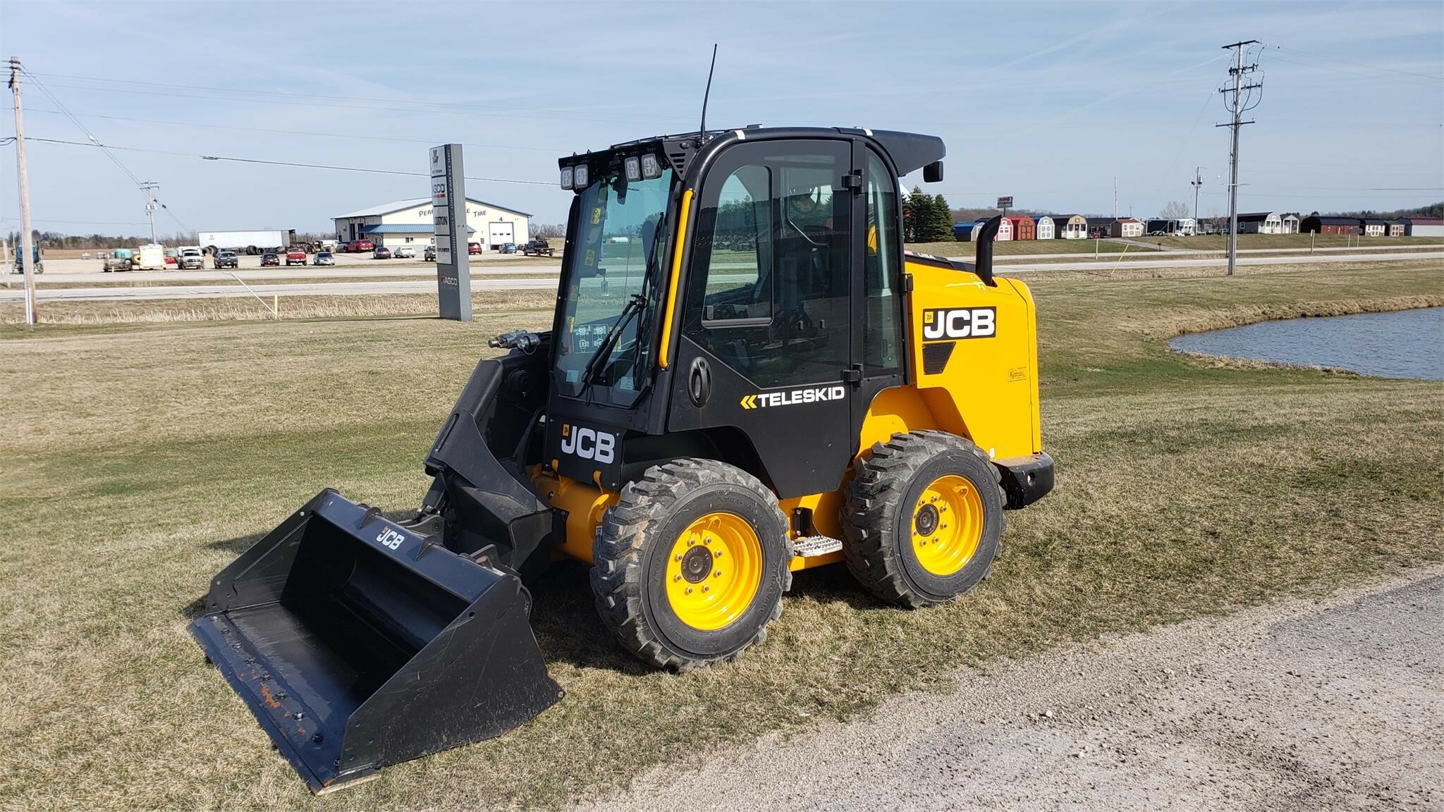 2023 JCB 3TS8W Skid Steer 95,601 Machinery Pete