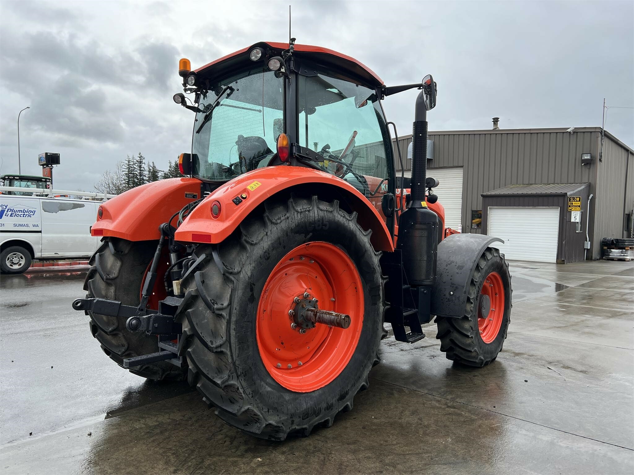 2018 Kubota M7-171 PREMIUM KVT Tractor