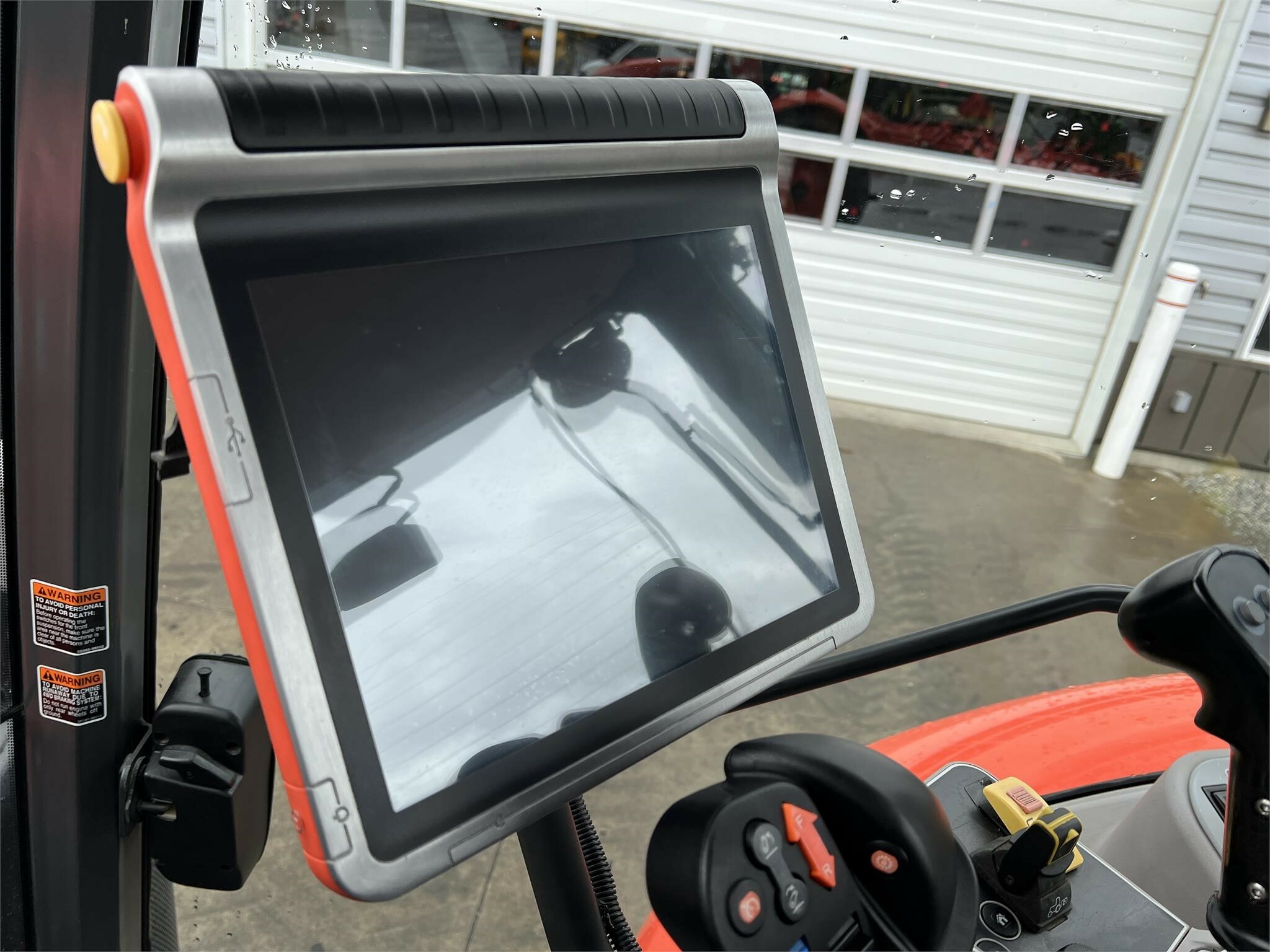 2018 Kubota M7-171 PREMIUM KVT Tractor