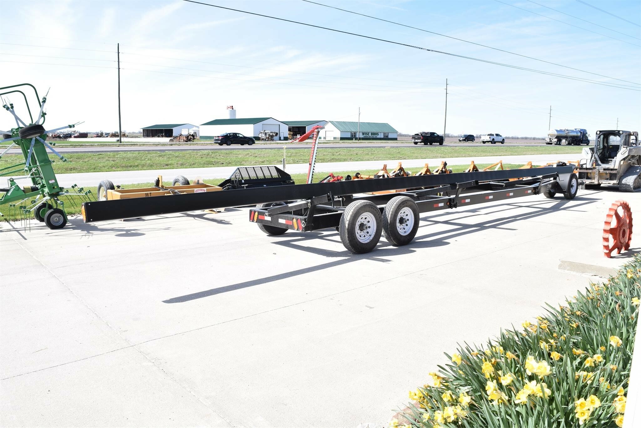 2023 E-Z Trail GC42 Header Trailer