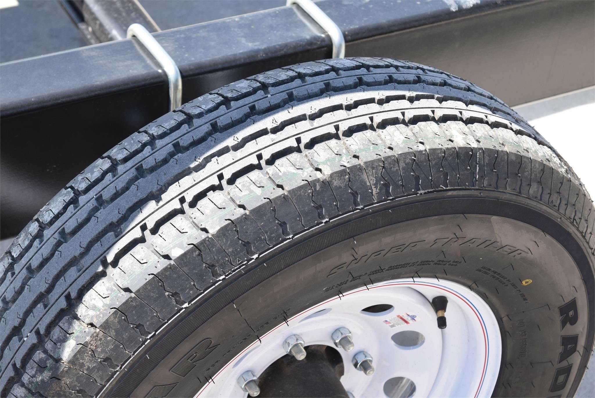 2023 E-Z Trail GC42 Header Trailer