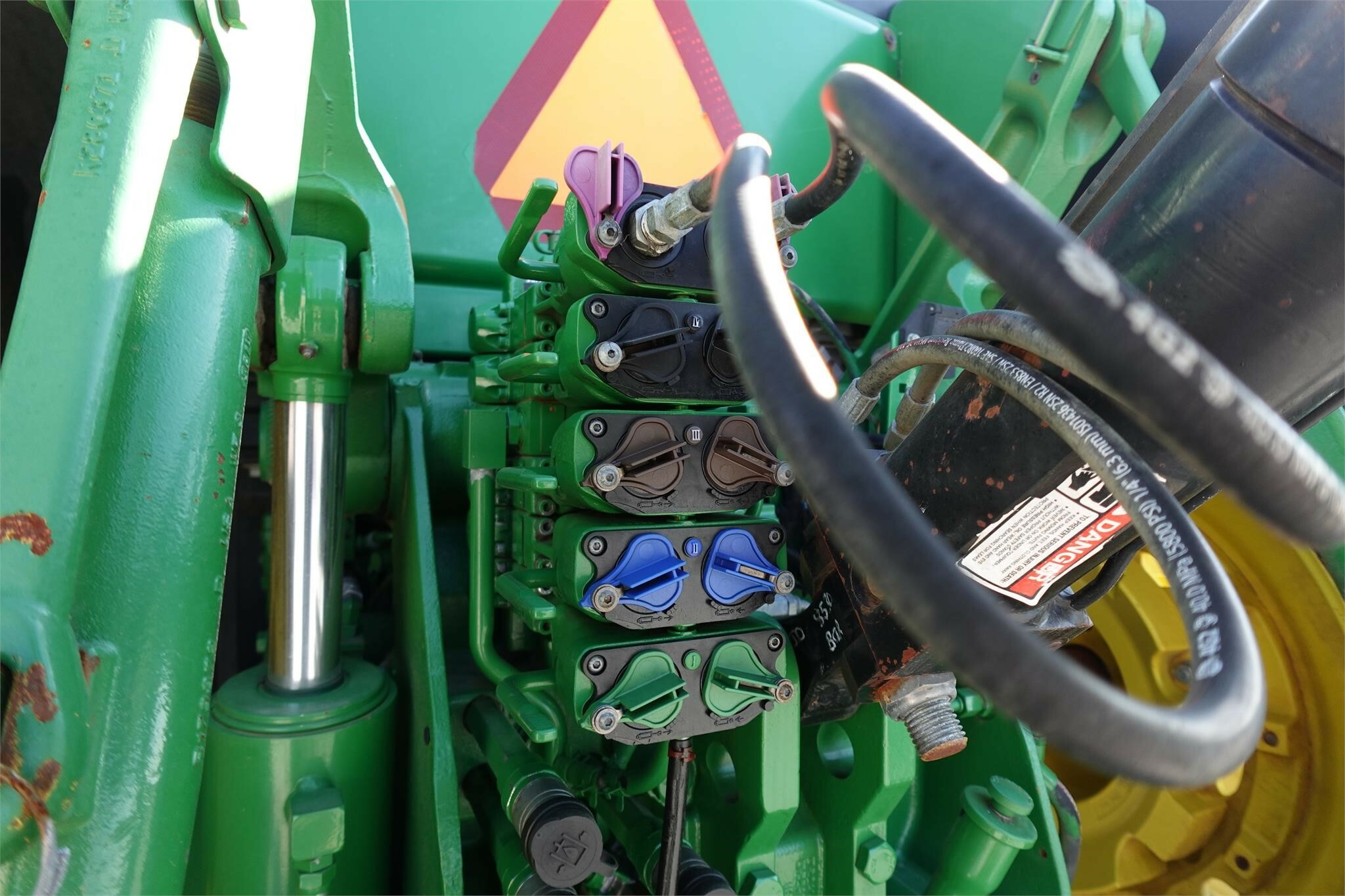 2013 John Deere 8360R Tractor