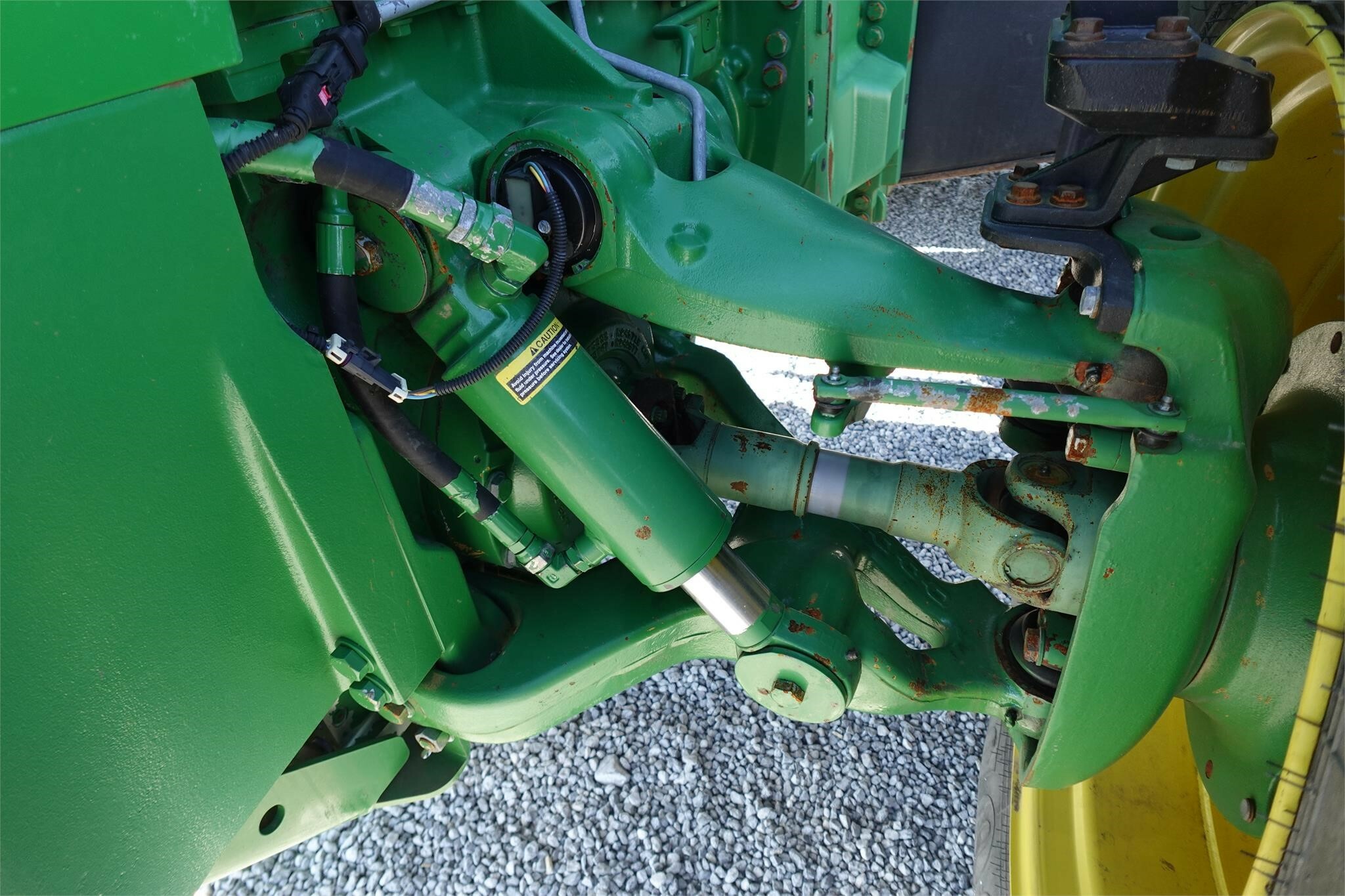 2013 John Deere 8360R Tractor