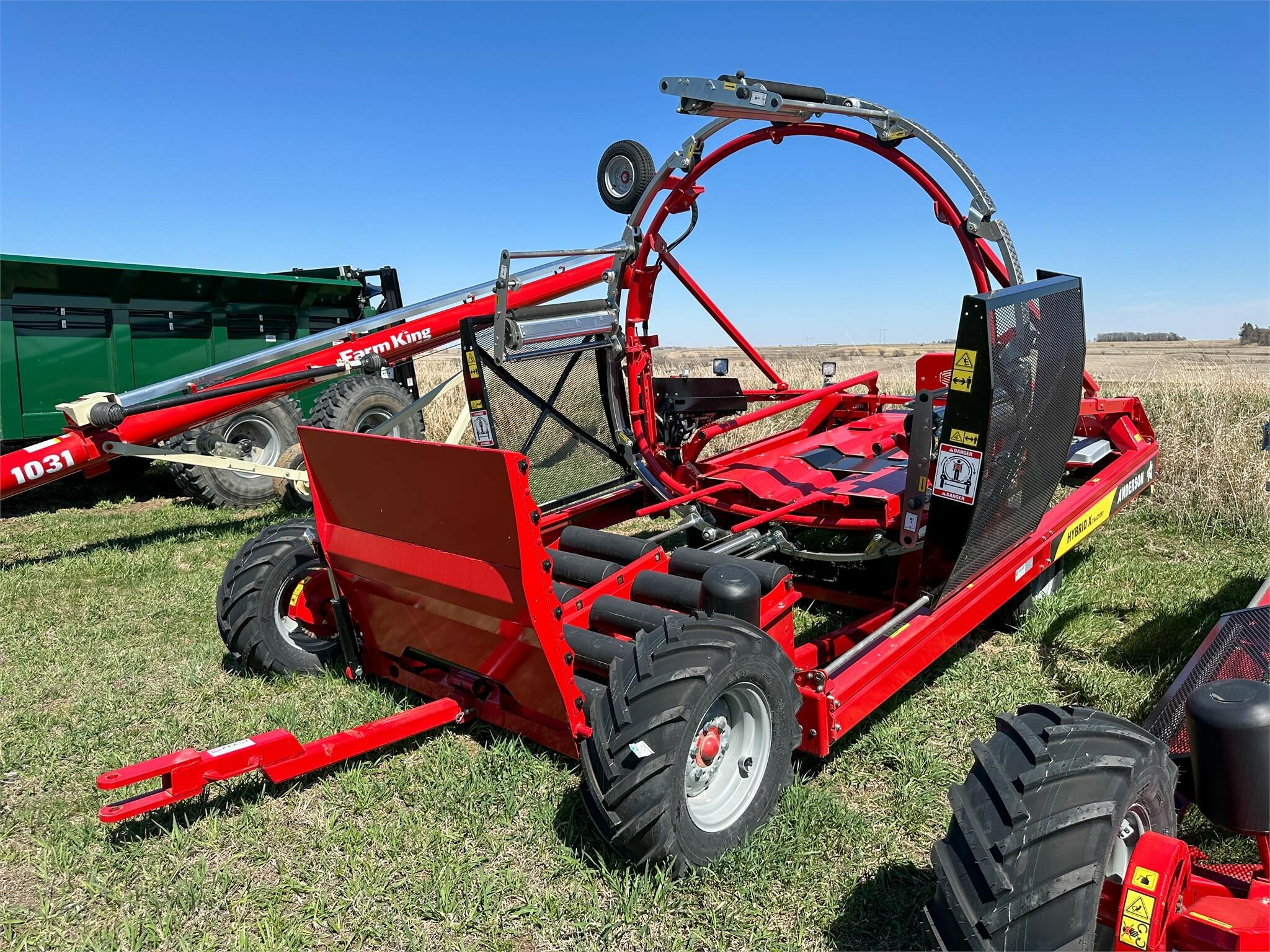 2026 Anderson Hybrid X Bale Wrapper