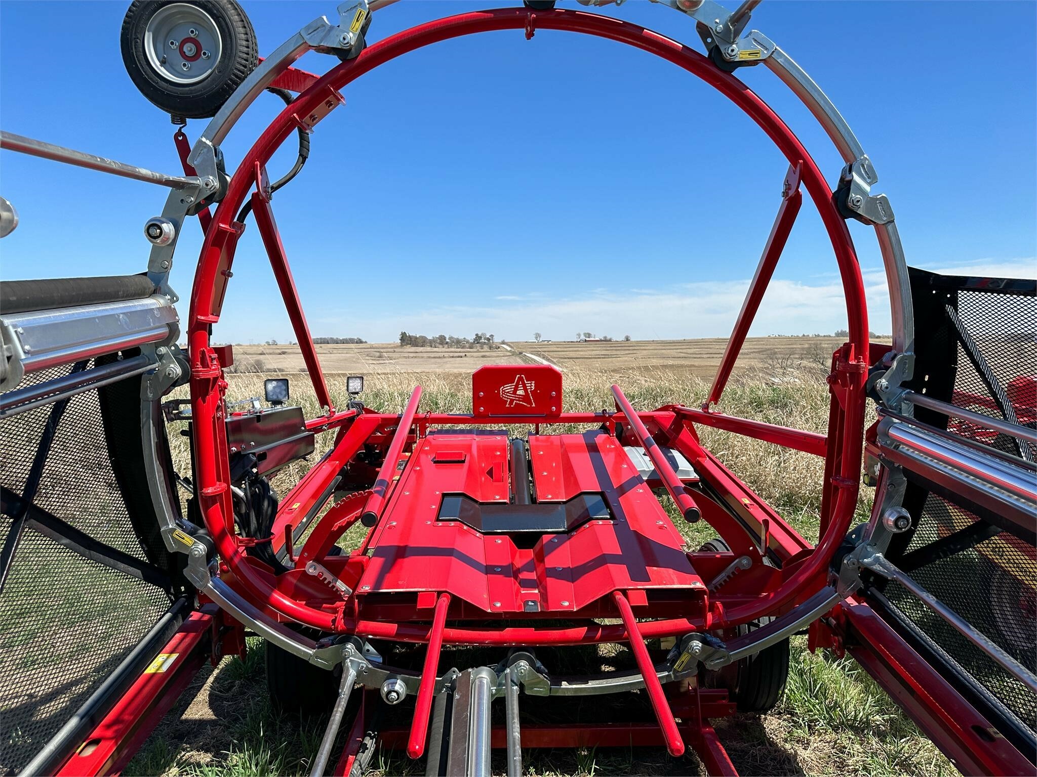 2026 Anderson Hybrid X Bale Wrapper