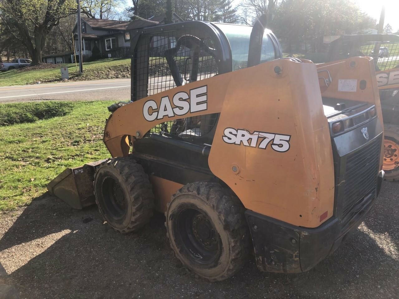 2016-case-sr175-skid-steer-34-500-machinery-pete