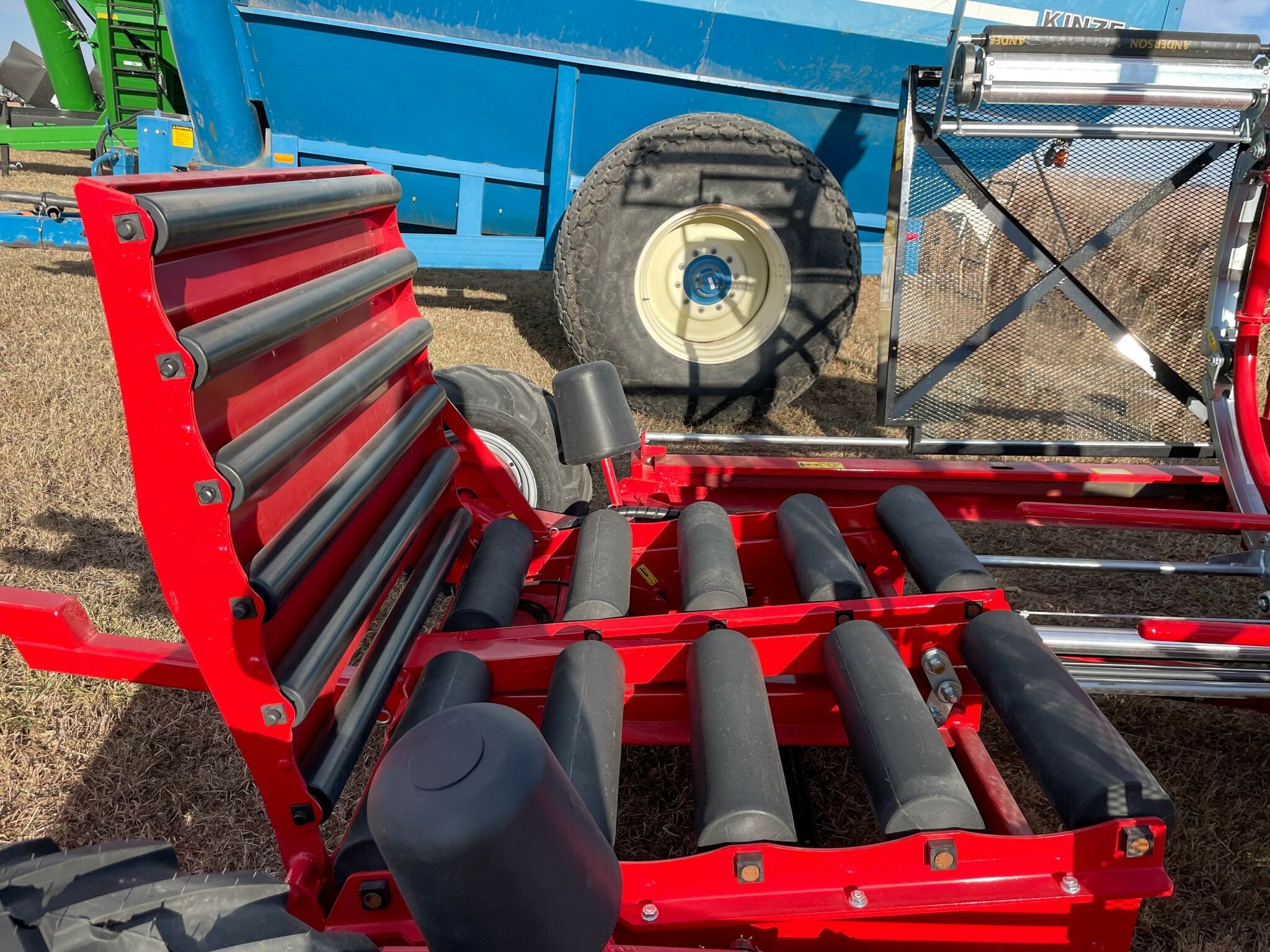 2026 Anderson Hybrid X Bale Wrapper