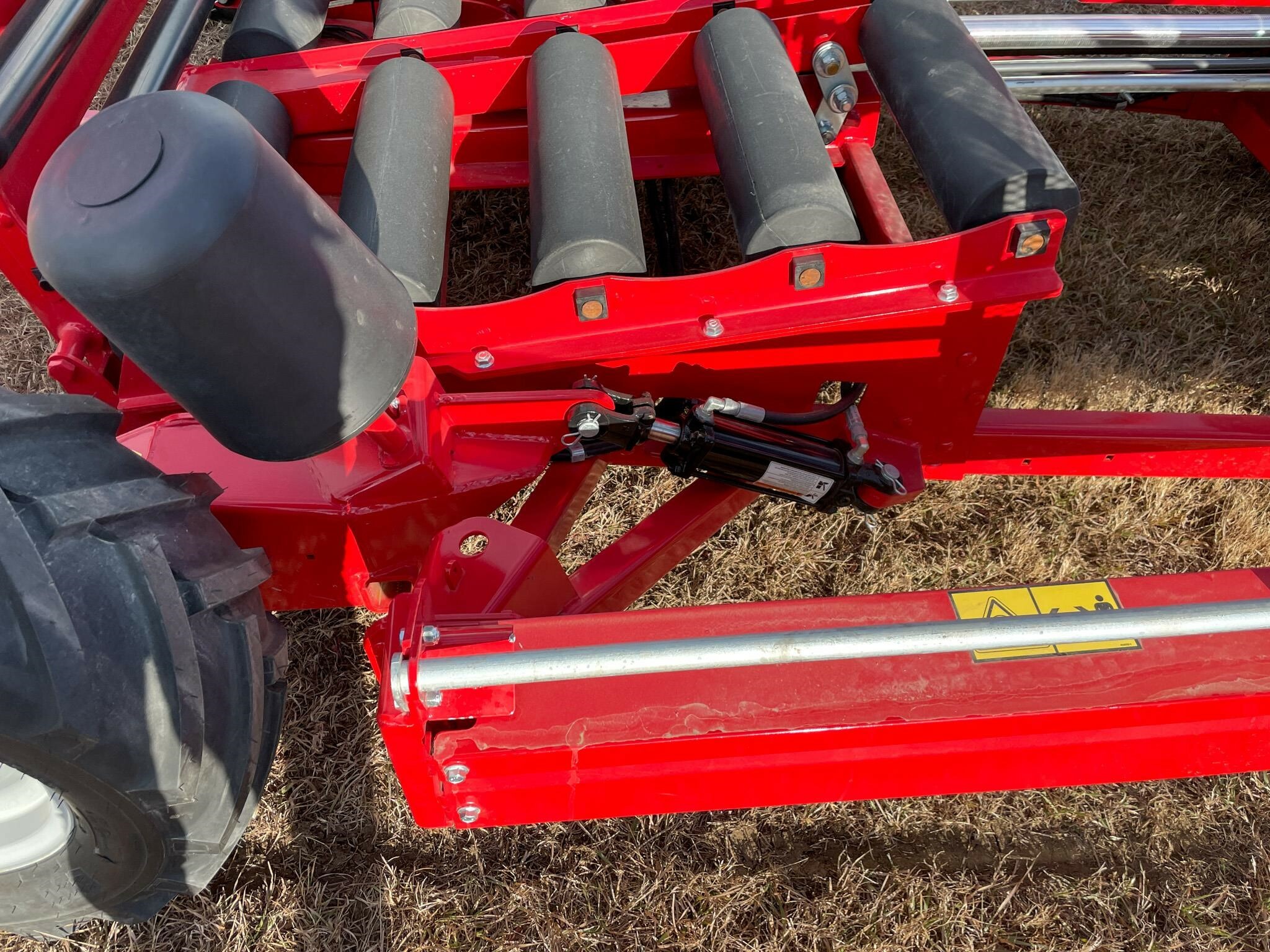 2026 Anderson Hybrid X Bale Wrapper