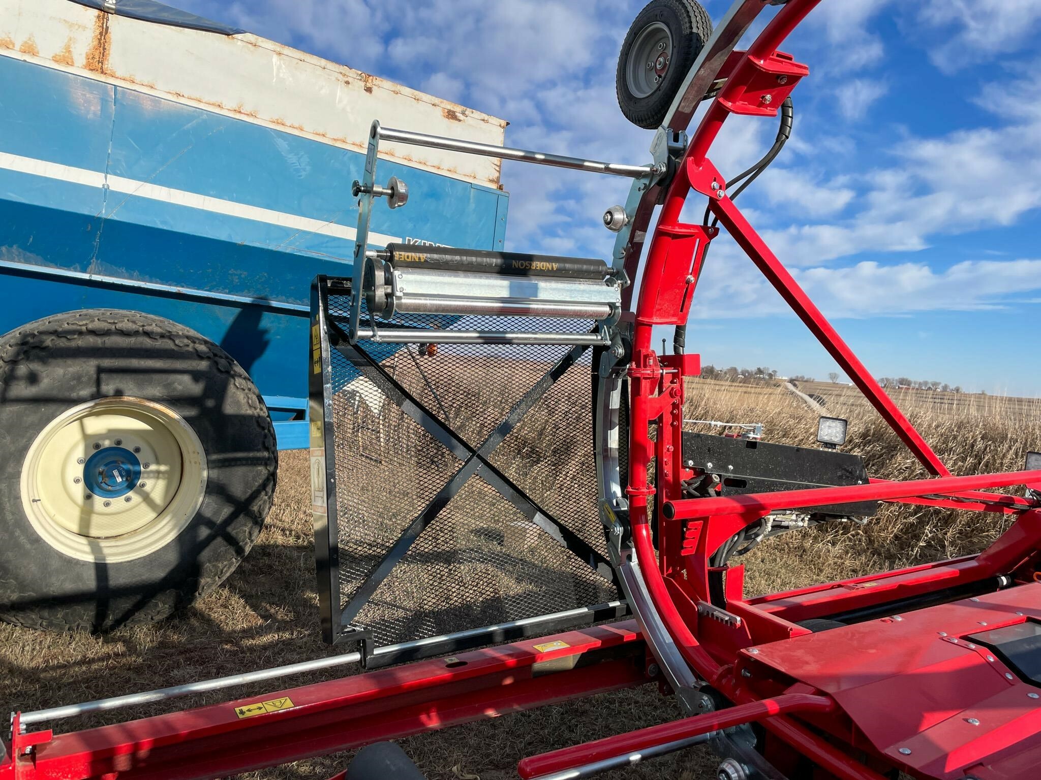 2026 Anderson Hybrid X Bale Wrapper