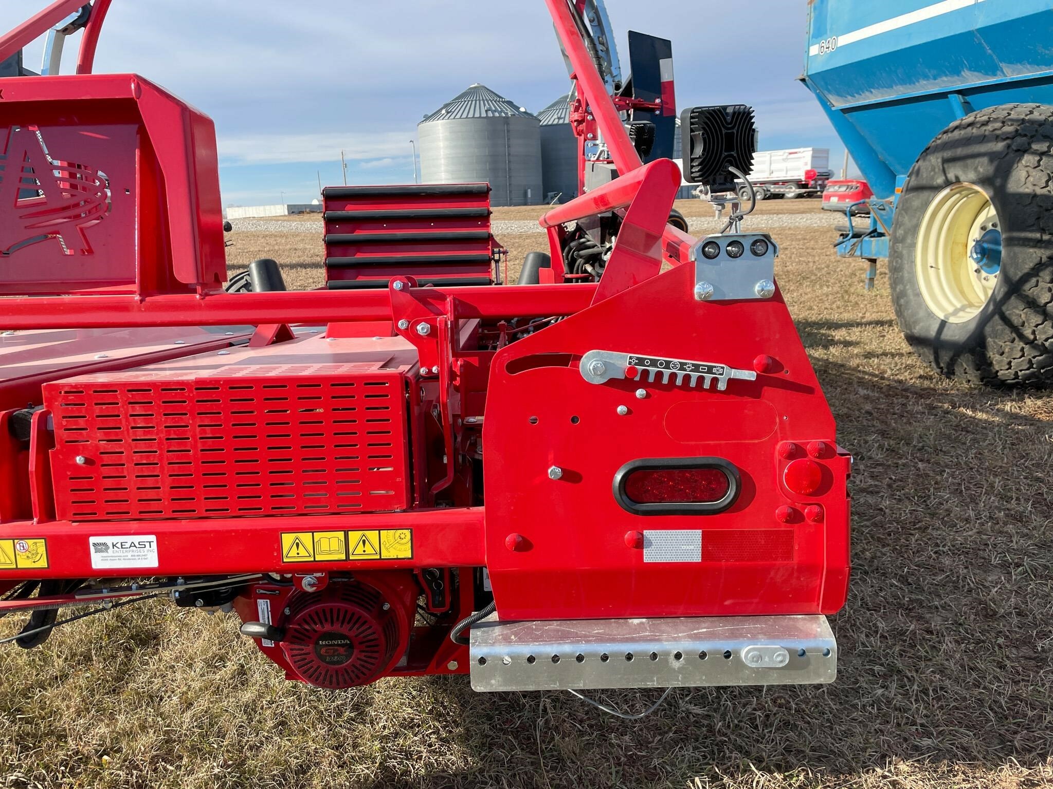 2026 Anderson Hybrid X Bale Wrapper