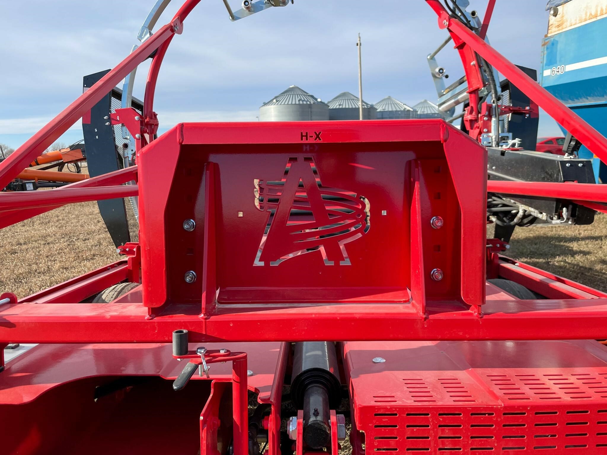 2026 Anderson Hybrid X Bale Wrapper