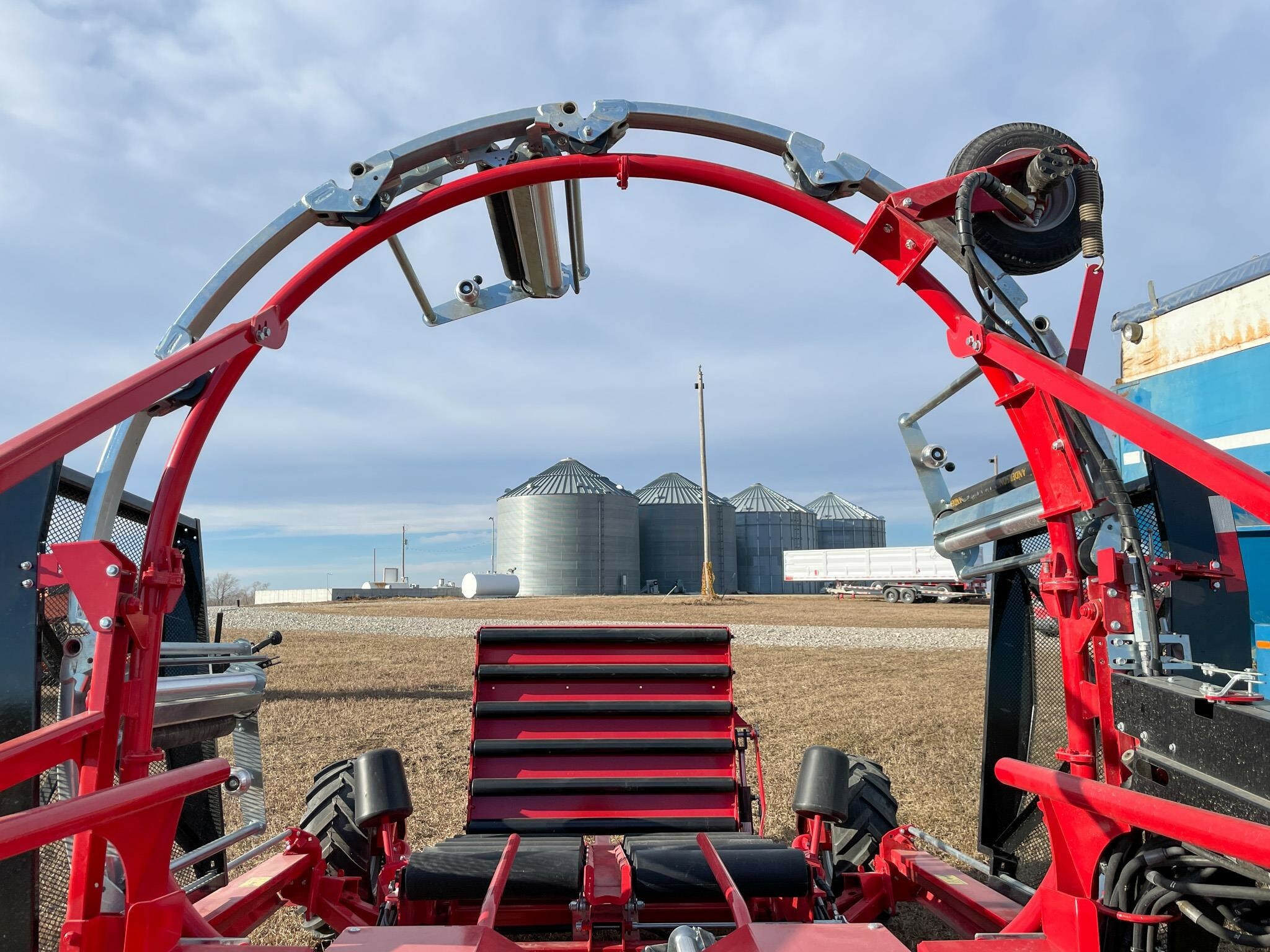 2026 Anderson Hybrid X Bale Wrapper