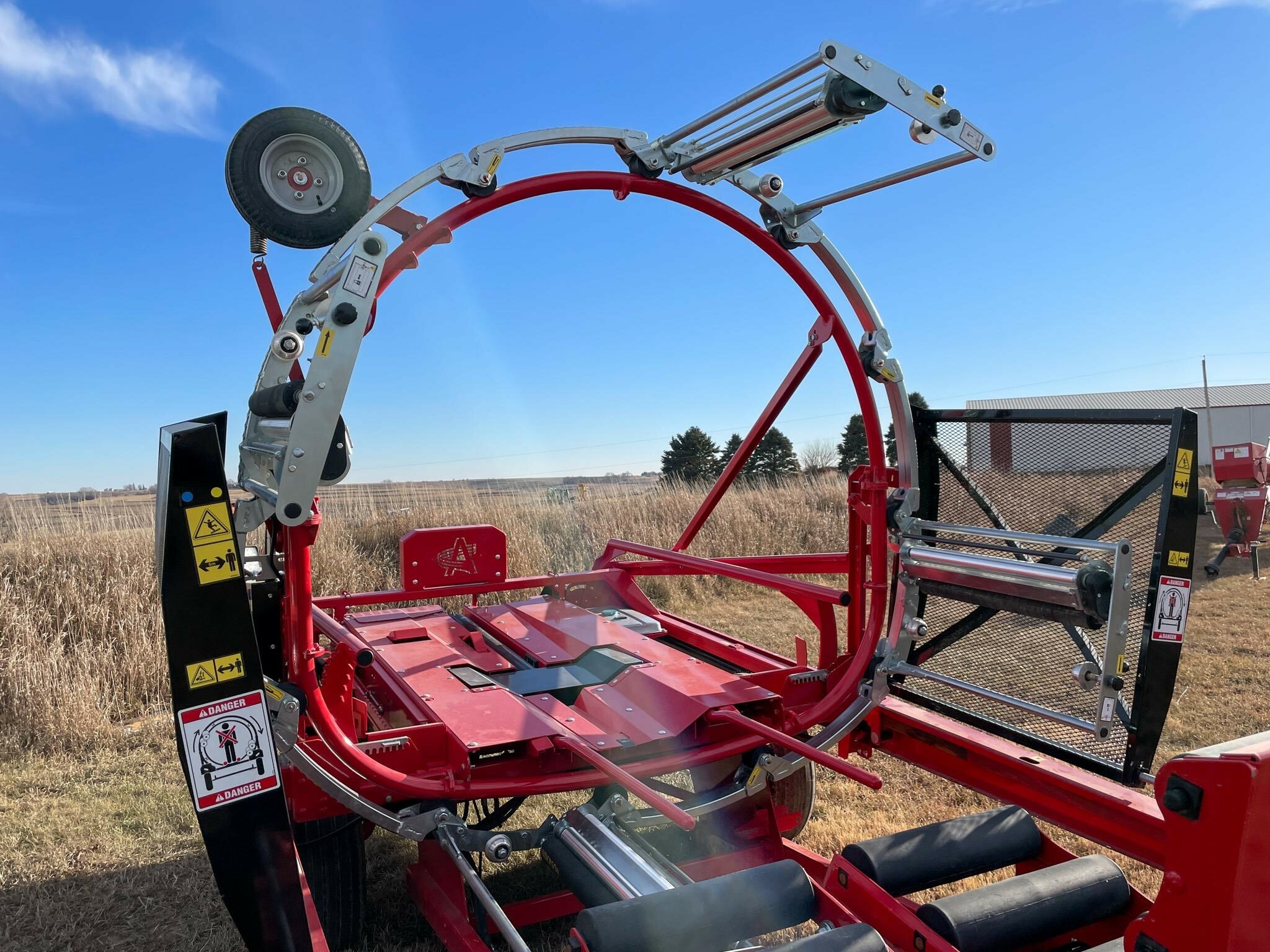 2026 Anderson Hybrid X Bale Wrapper