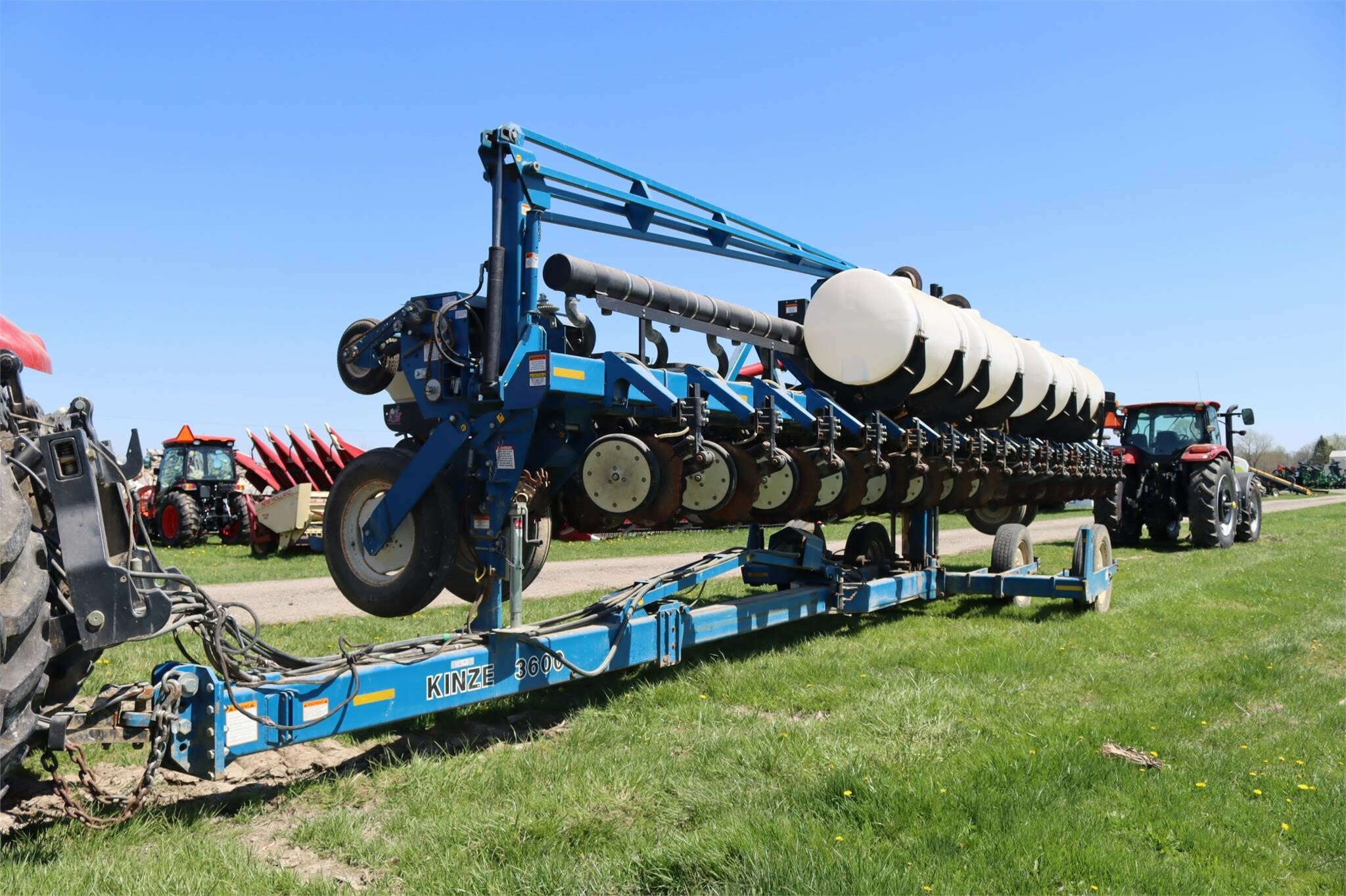 2009 Kinze 3600 Planter