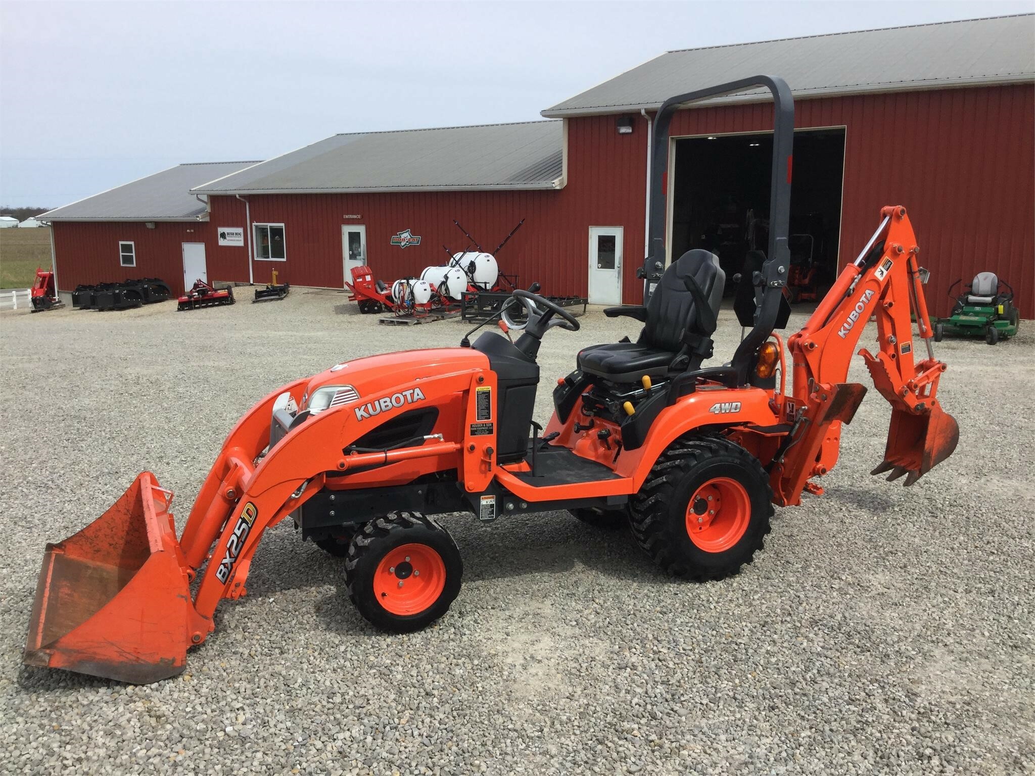 Kubota BX25D Tractor 19,750 Machinery Pete