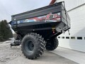 2023 J&M 812-18 Grain Cart