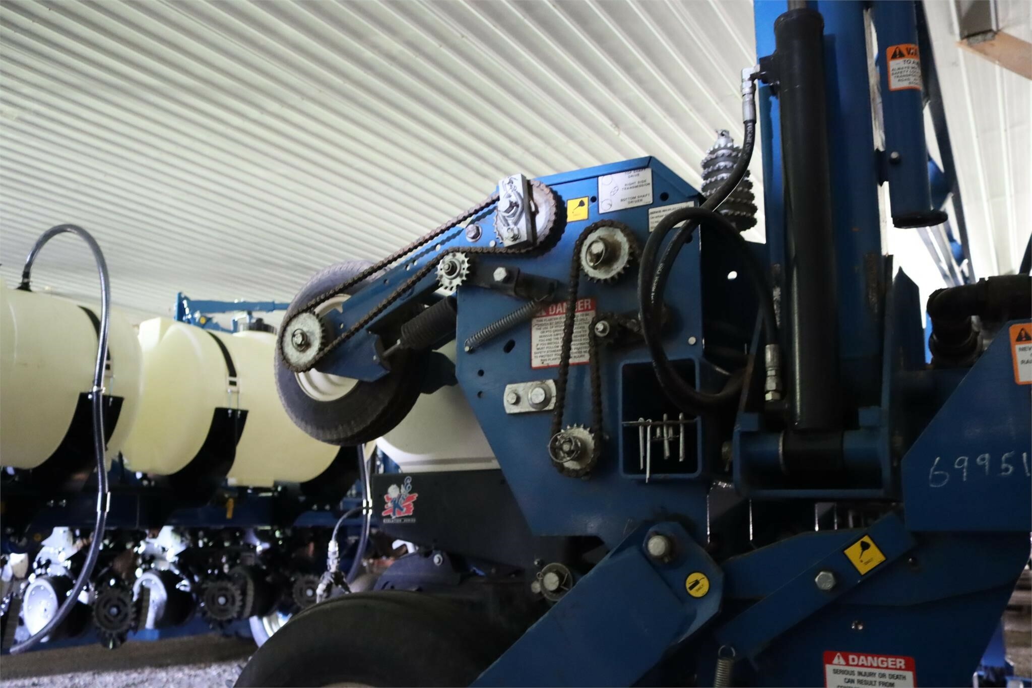 2007 Kinze 3600 Planter
