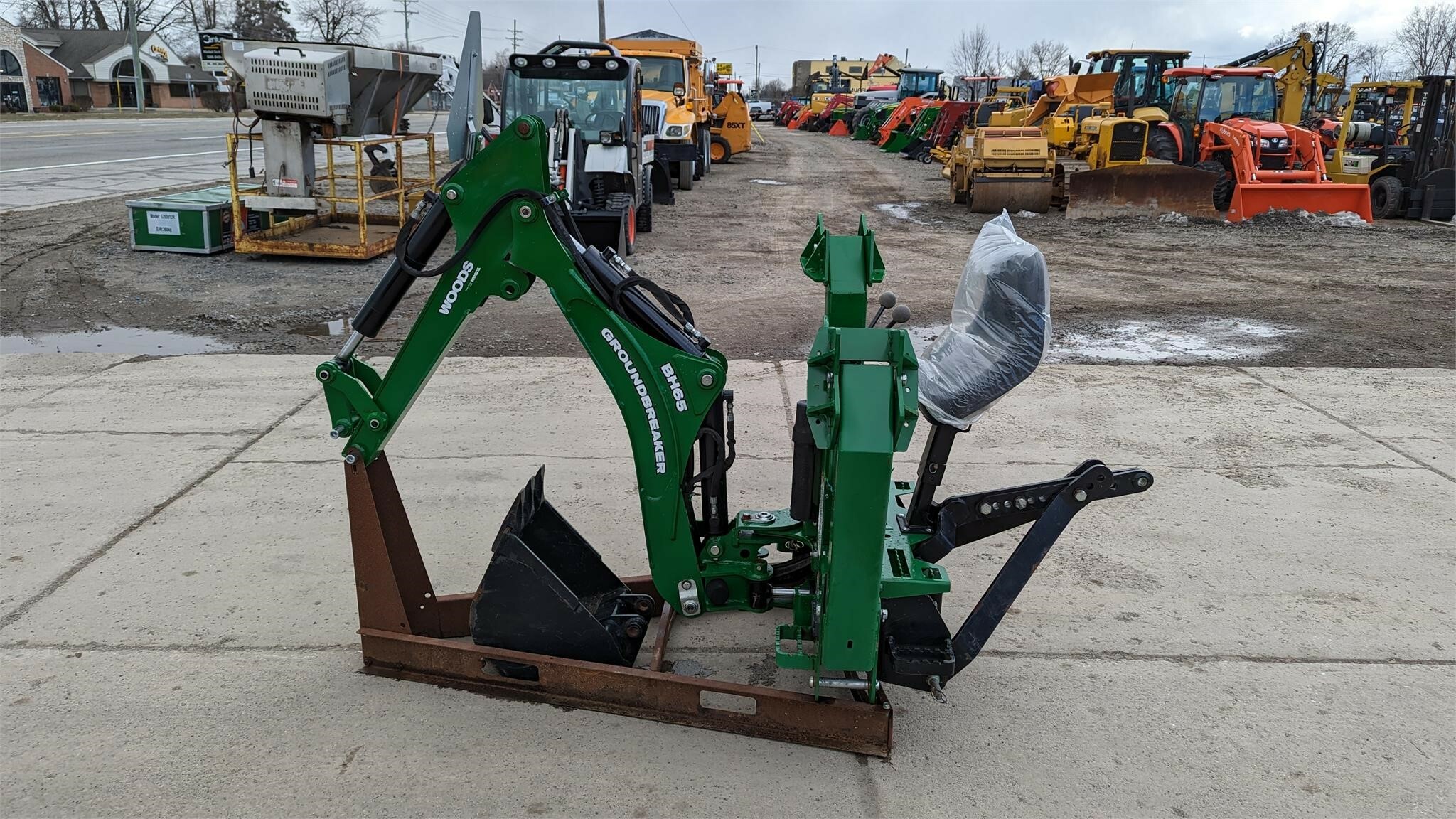 Woods BH65 Backhoe 6,500 Machinery Pete