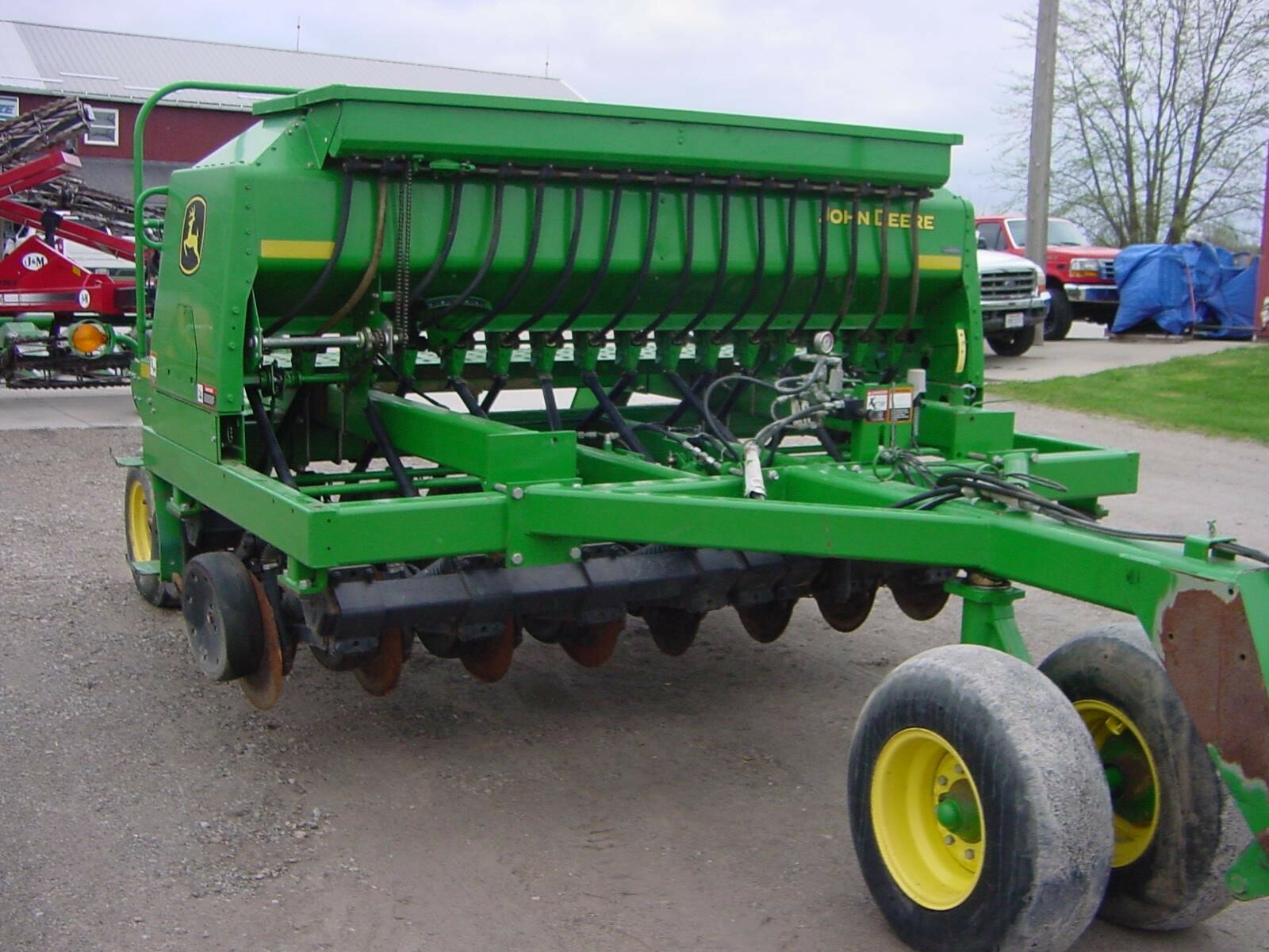  John Deere 1590 Drill