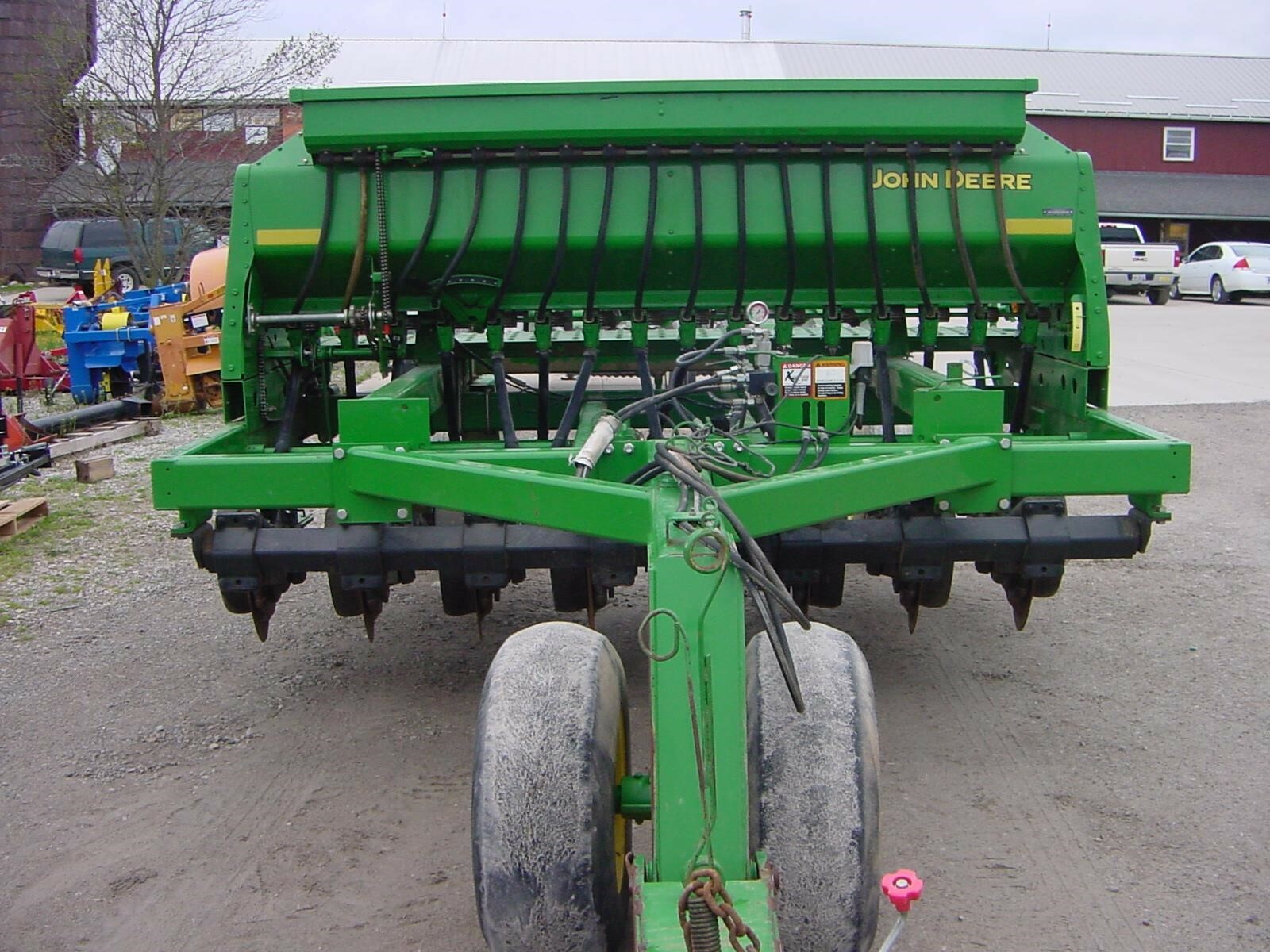 John Deere 1590 Drill 35,000 Machinery Pete