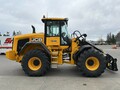 2026 JCB 427 AGRI Wheel Loader