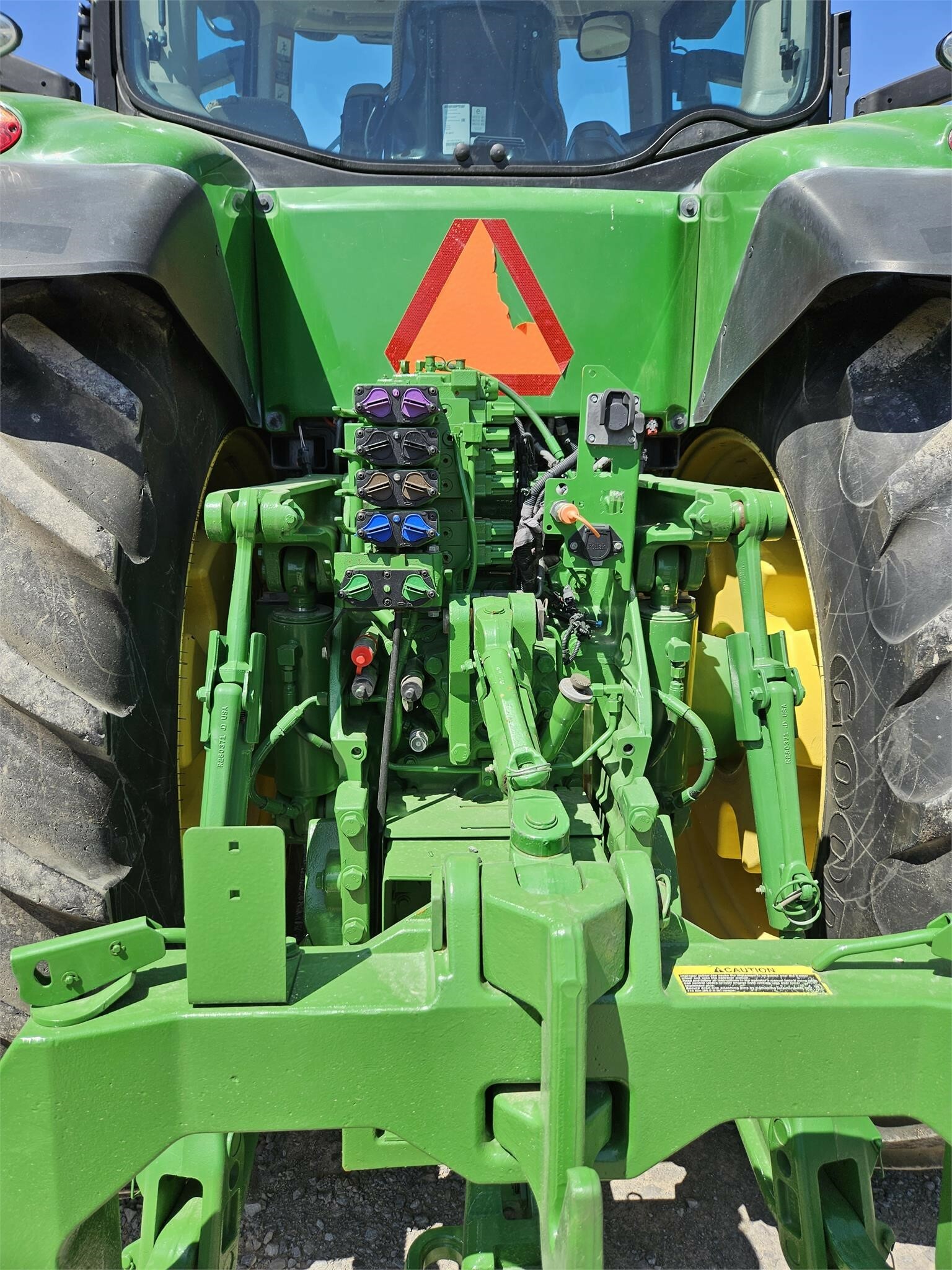 2017 John Deere 8370R Tractor