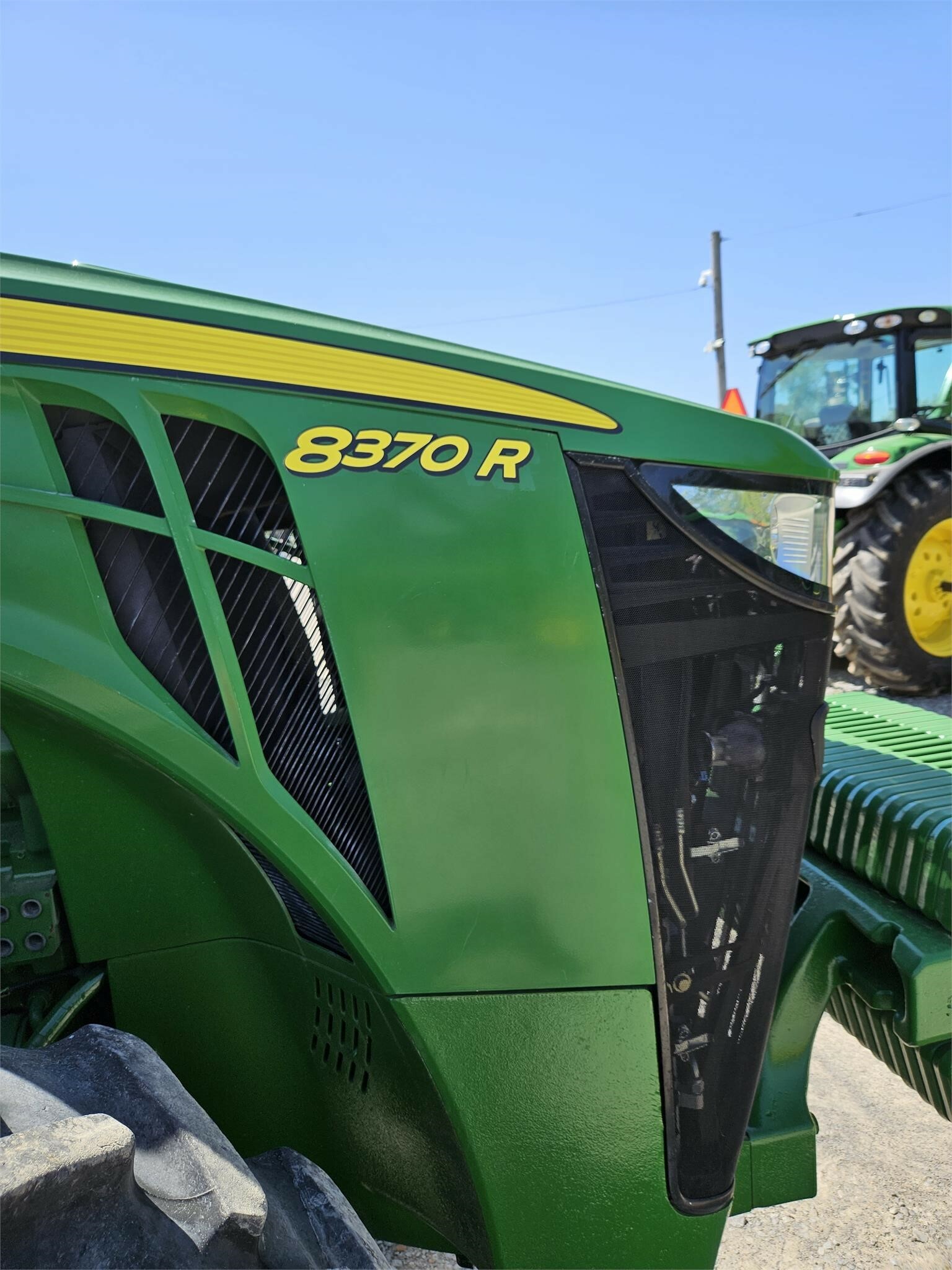 2017 John Deere 8370R Tractor
