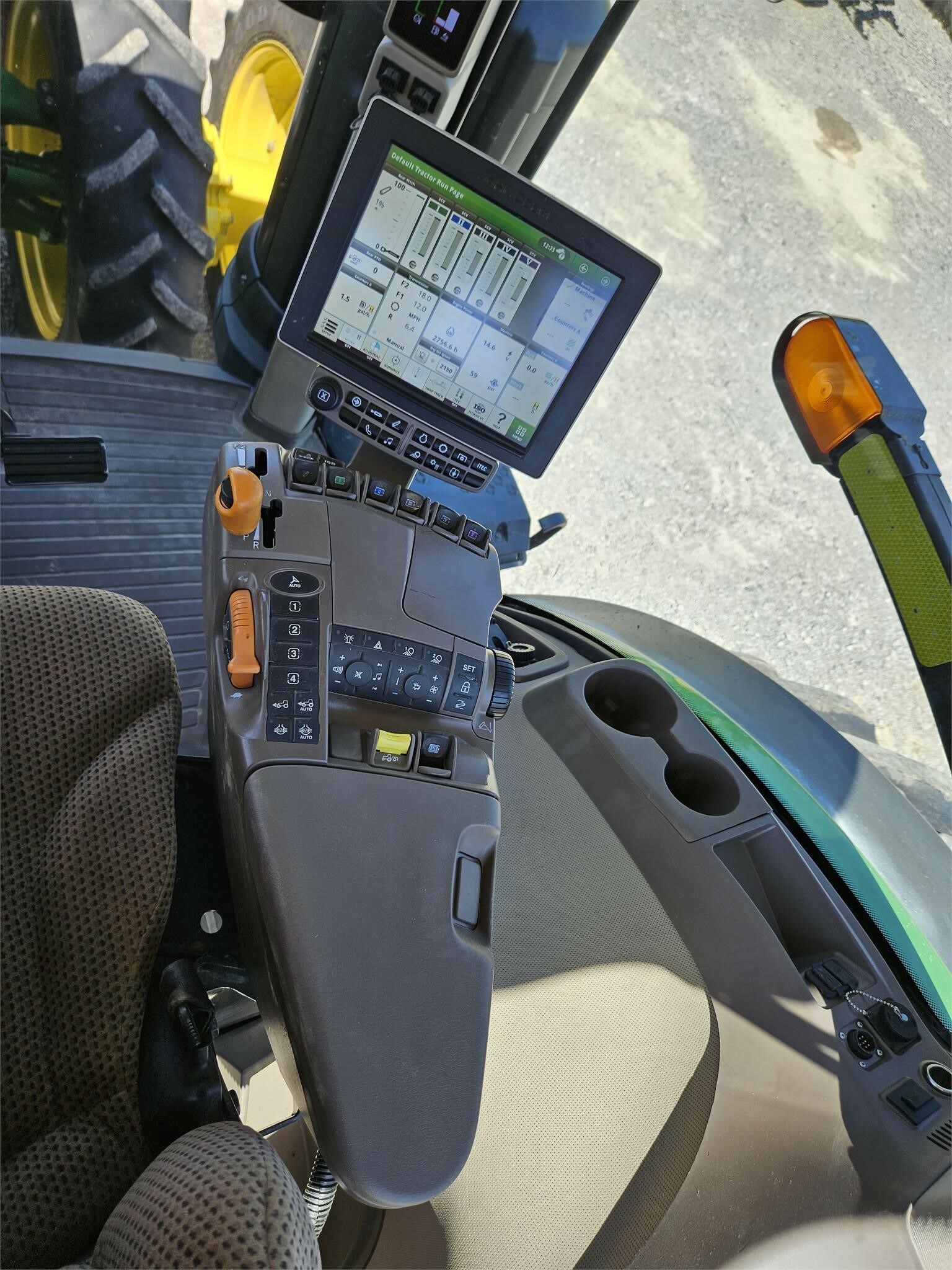 2017 John Deere 8370R Tractor