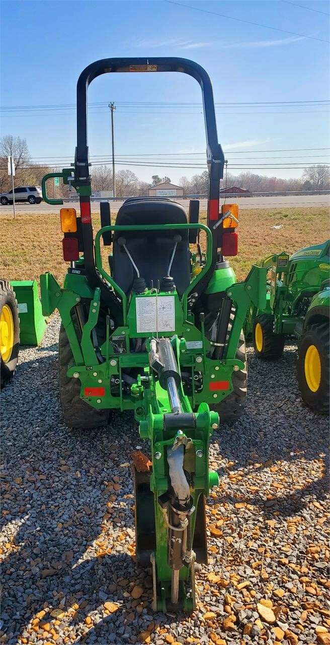 John Deere 2025R Tractor 23,500 Machinery Pete