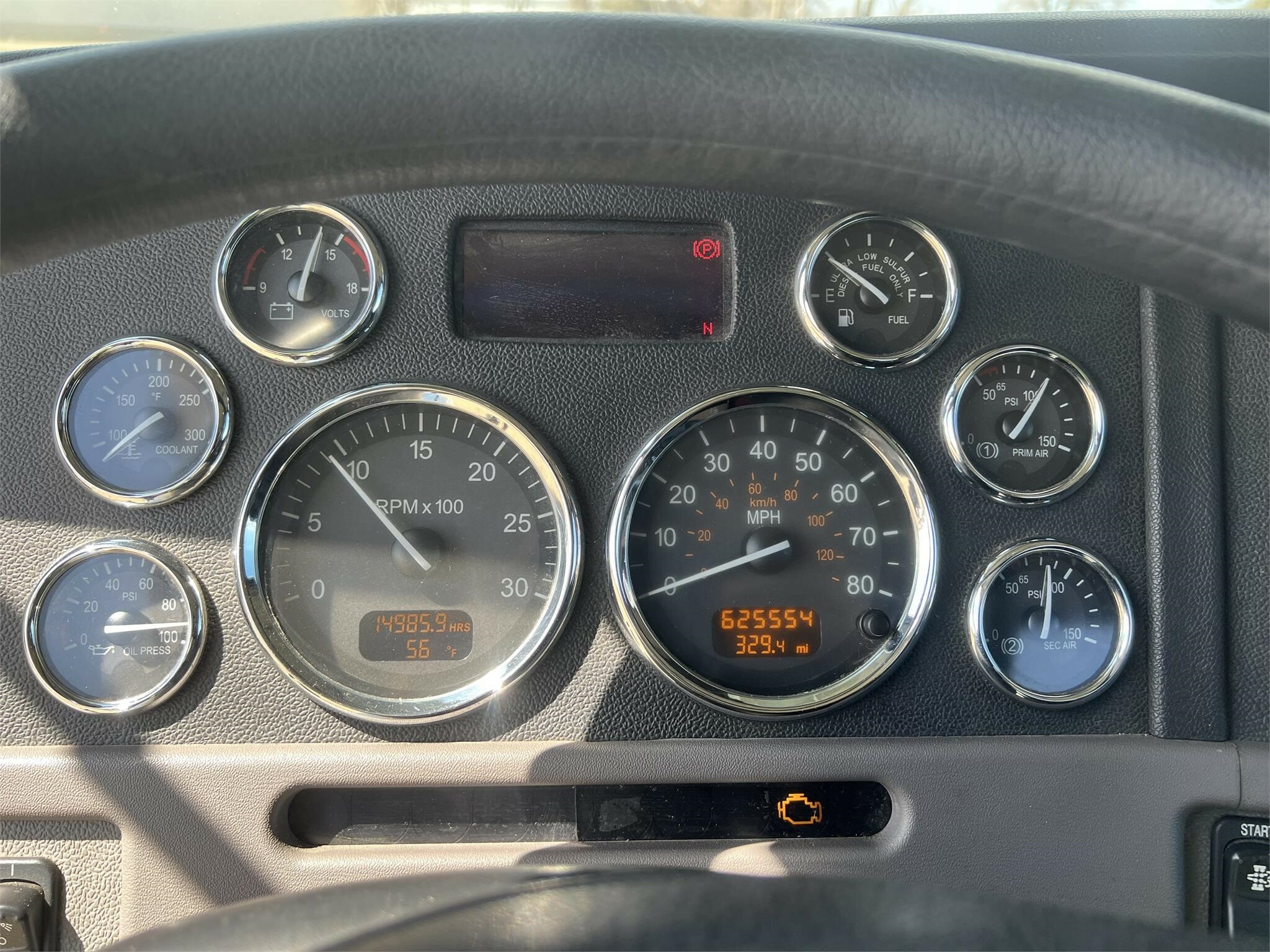 2014 Peterbilt 386 Semi Trucks/Trailer