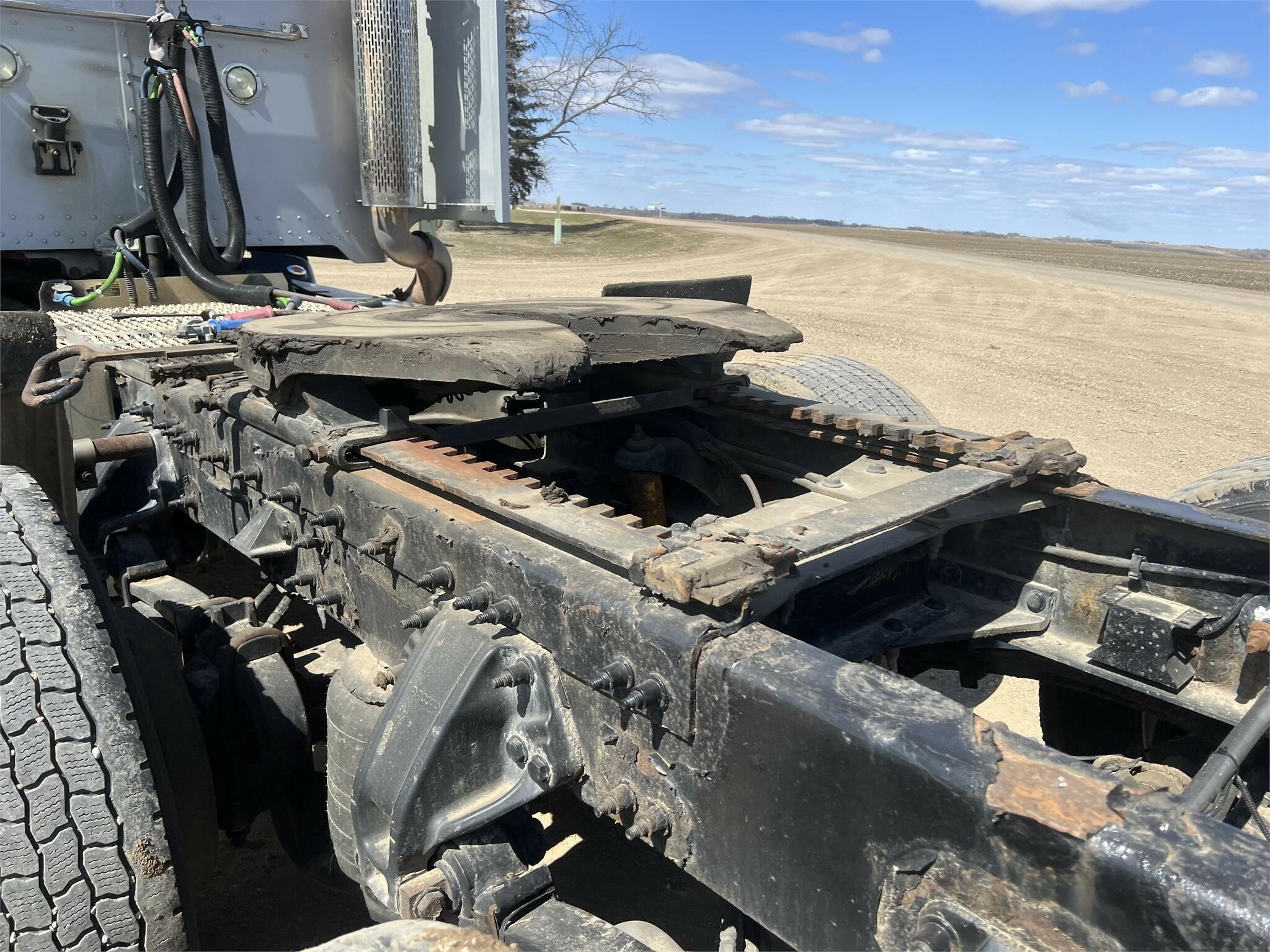 2014 Peterbilt 386 Semi Trucks/Trailer