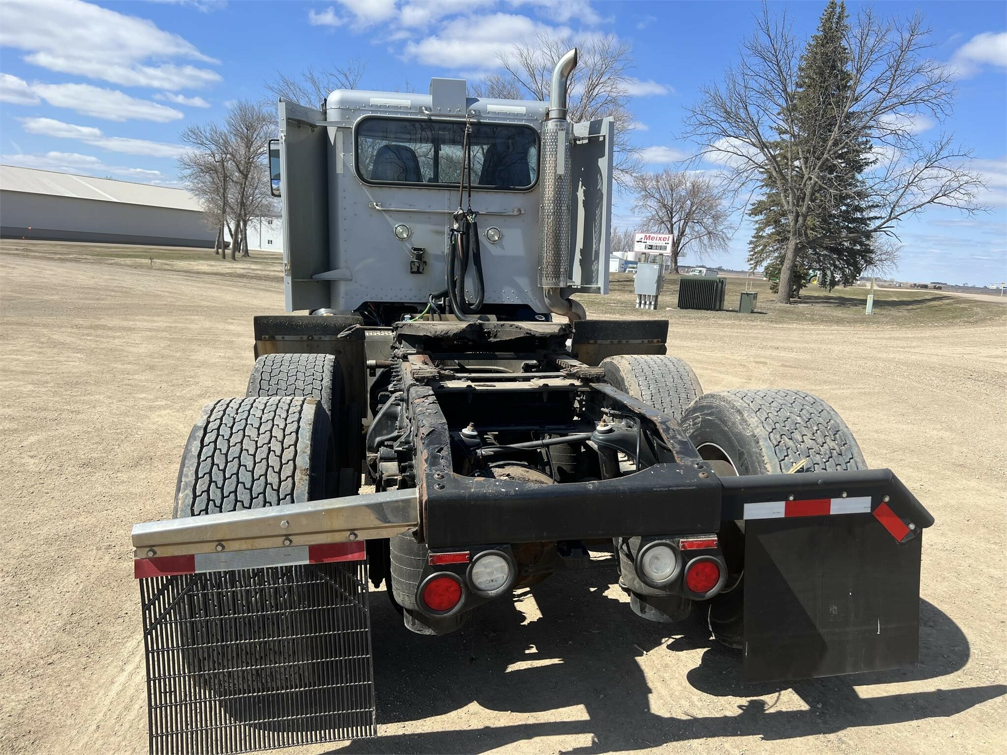2014 Peterbilt 386 Semi Trucks/Trailer