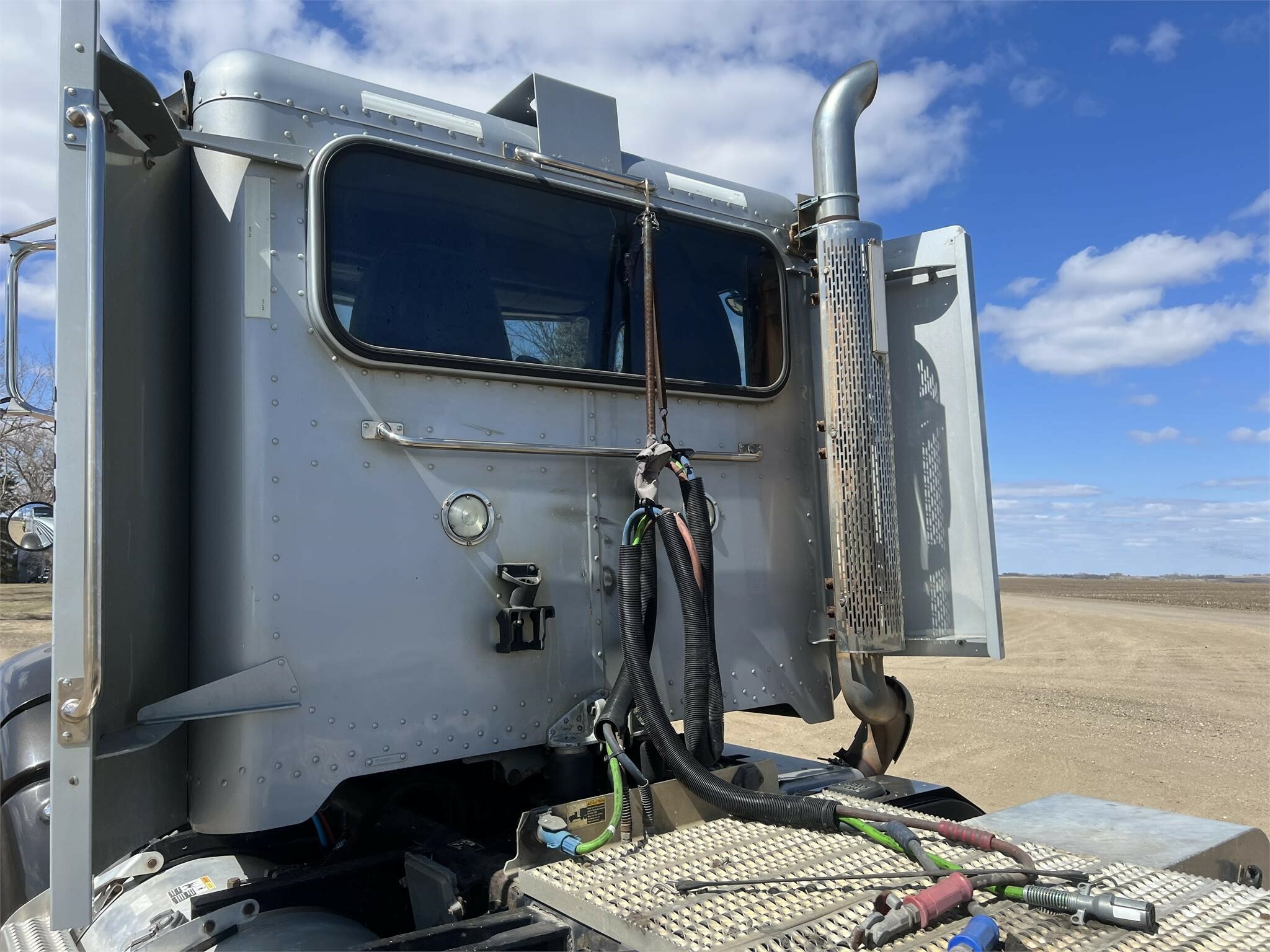 2014 Peterbilt 386 Semi Trucks/Trailer