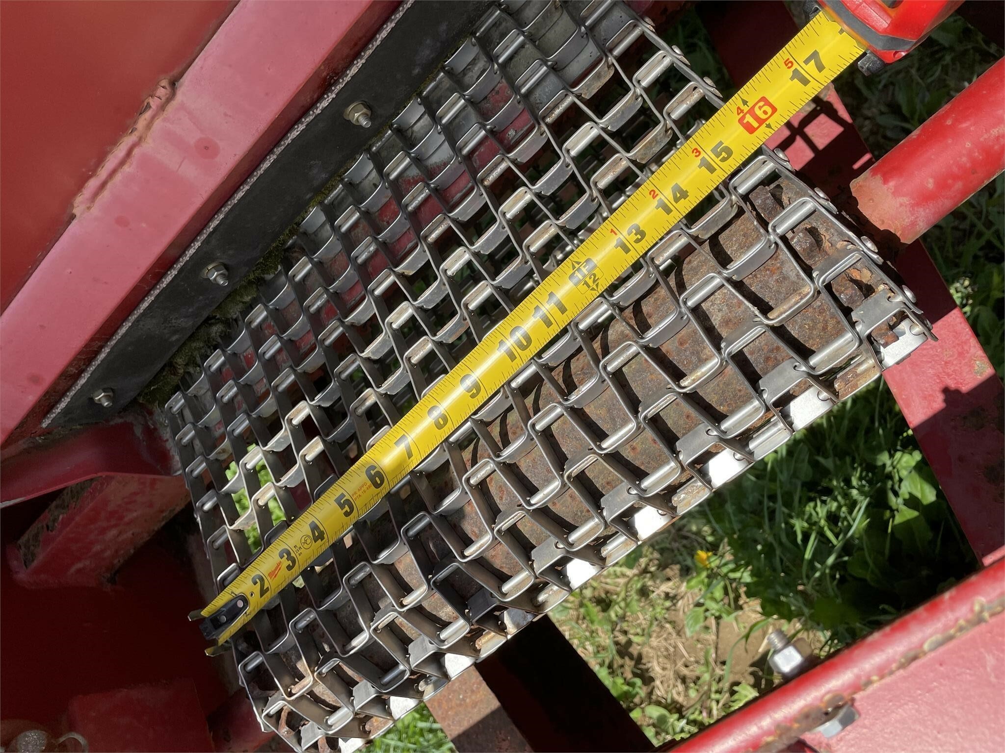 Chandler 9PTFT PullType Fertilizer Spreader 10,500 Machinery Pete