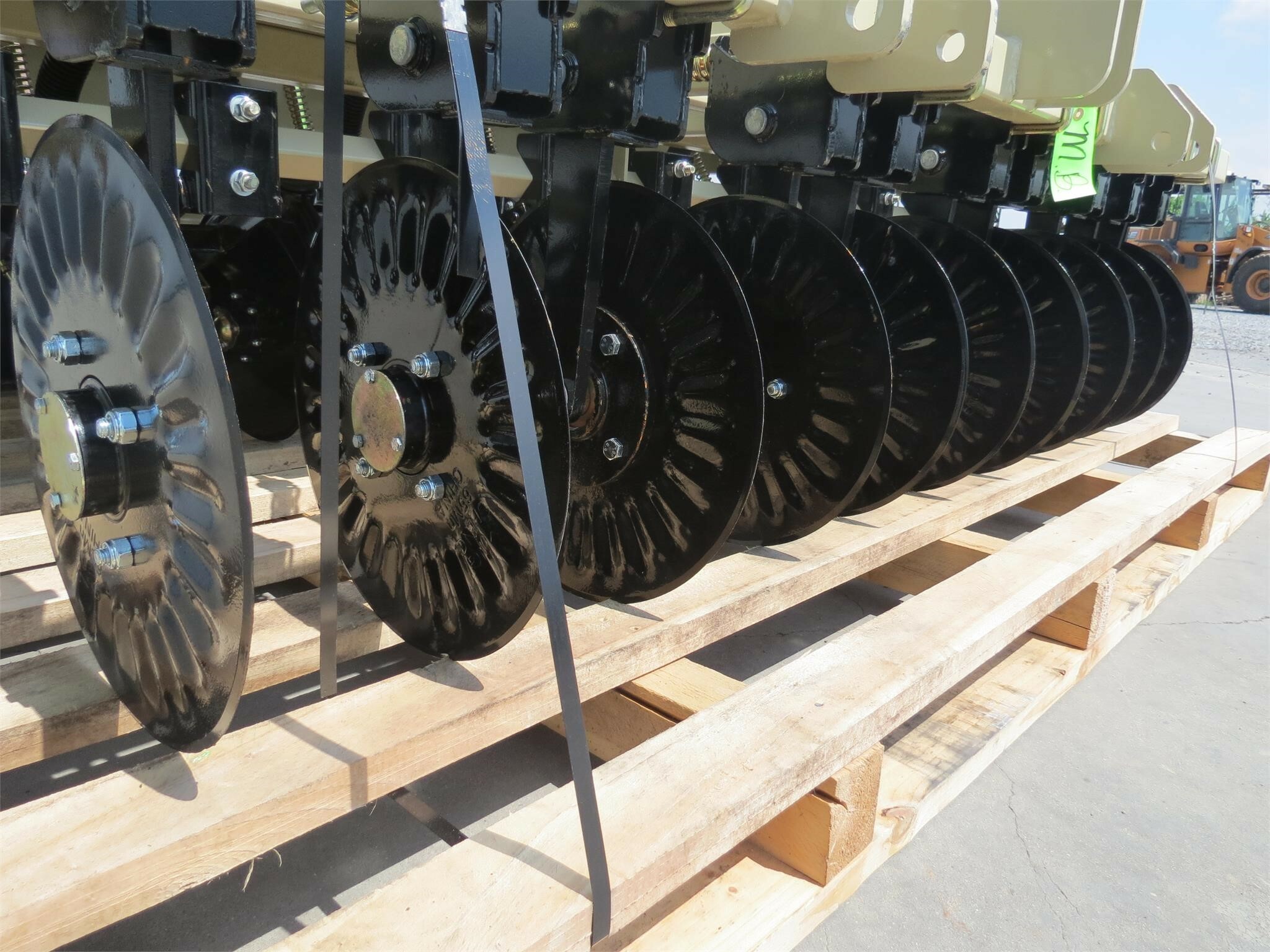 2023 GREENSCAPE 750 Drill 10,950 Machinery Pete