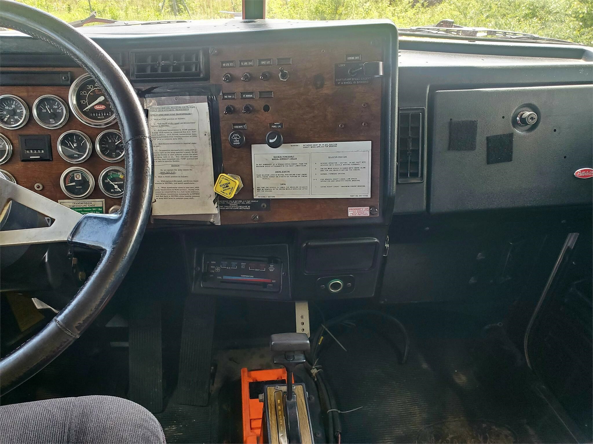 1990 Peterbilt 375 Semi Trucks/Trailer