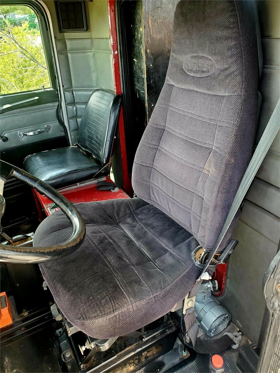 1990 Peterbilt 375 Semi Trucks/Trailer