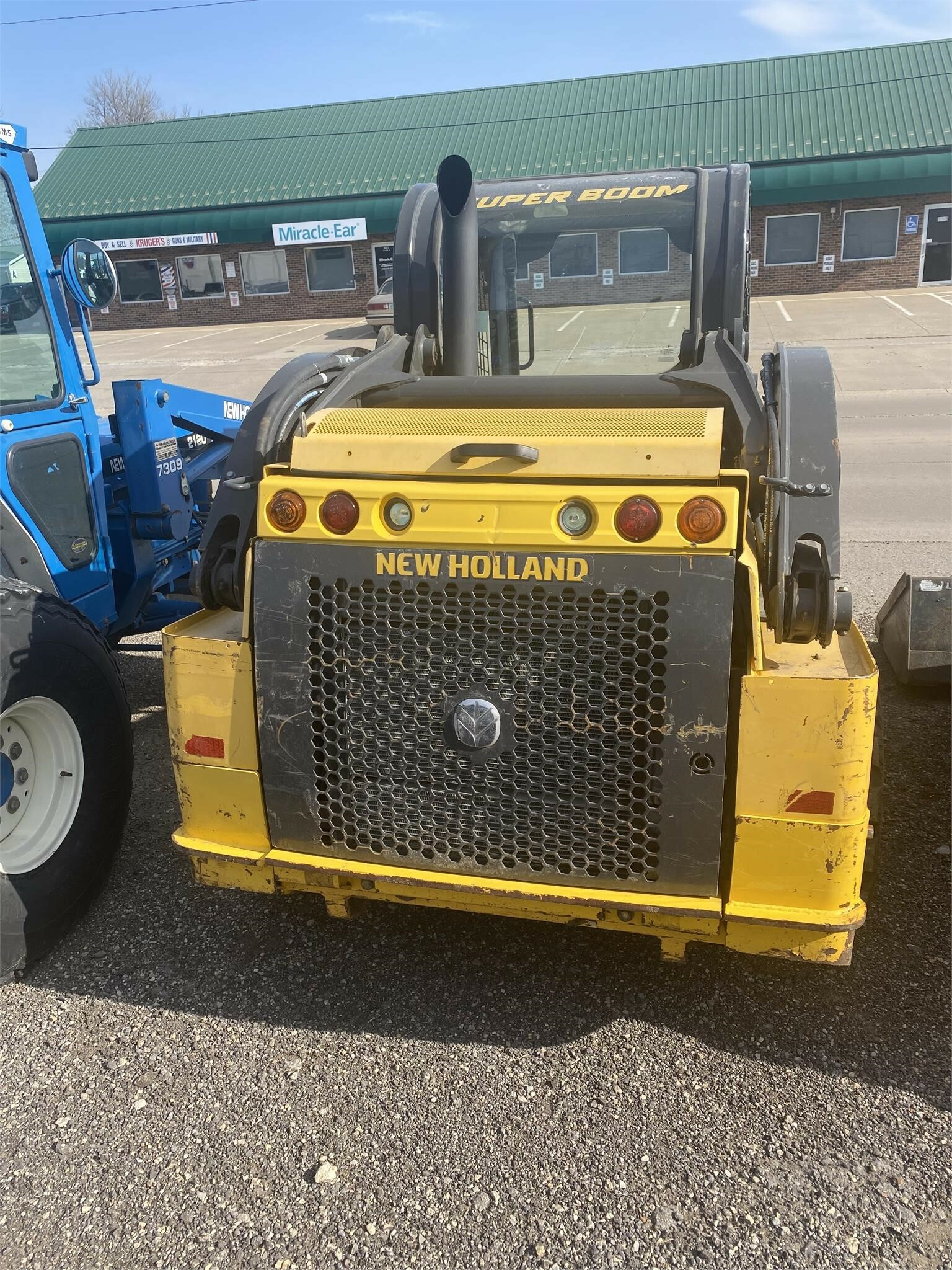 2017 New Holland L218 Skid Steer