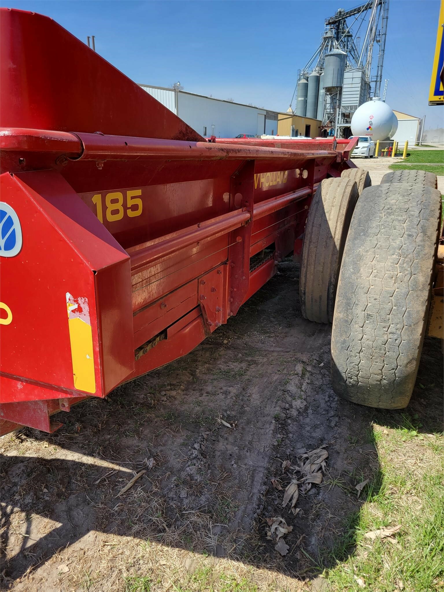 New Holland 185 Manure Spreader 13,950 Machinery Pete