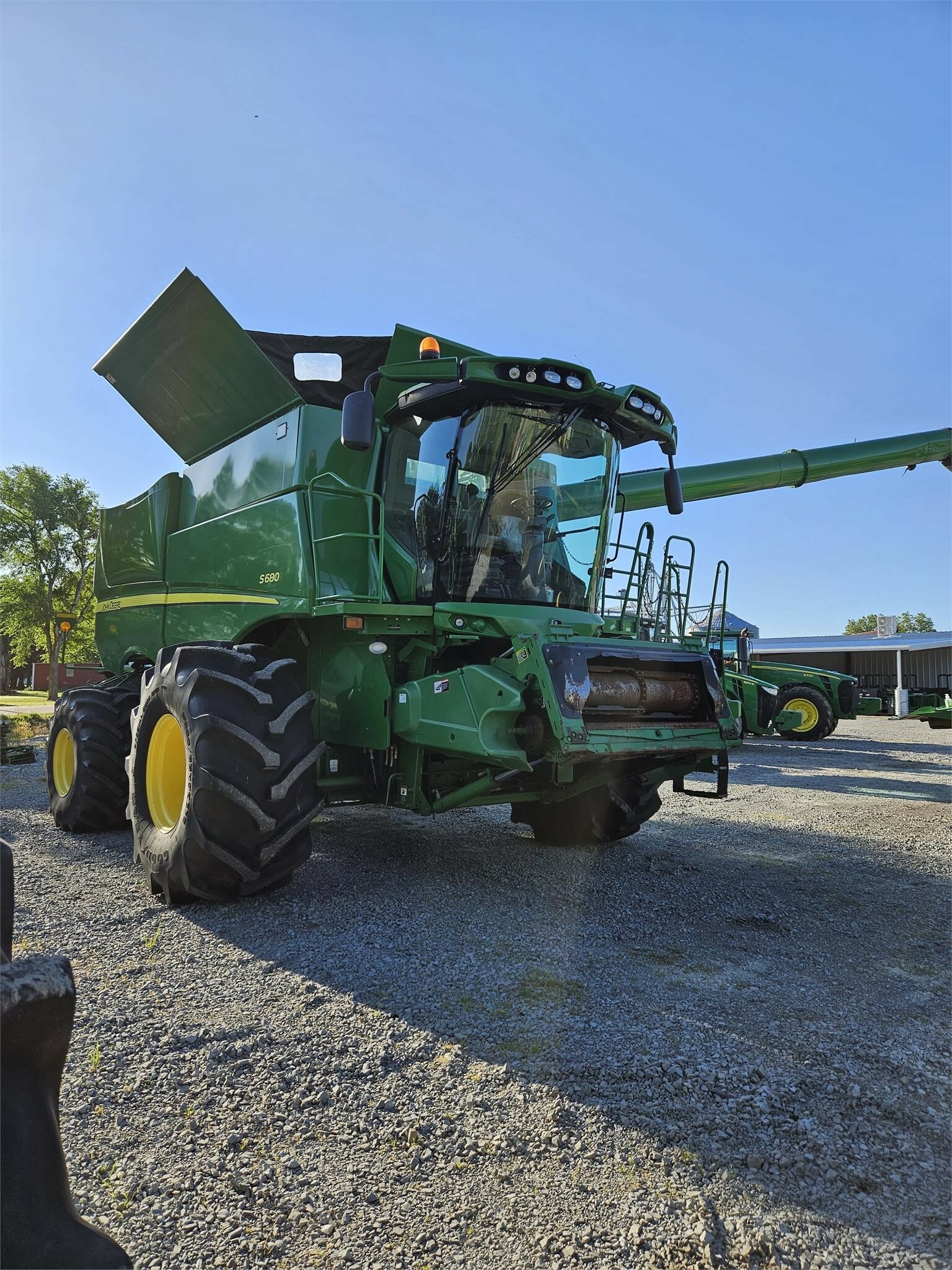 2014 John Deere S680 Combine