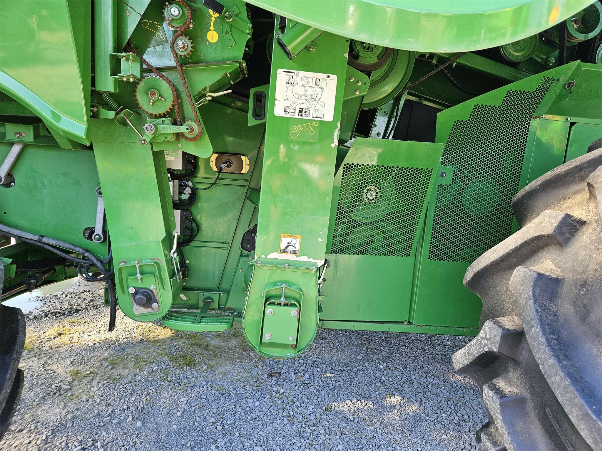 2014 John Deere S680 Combine