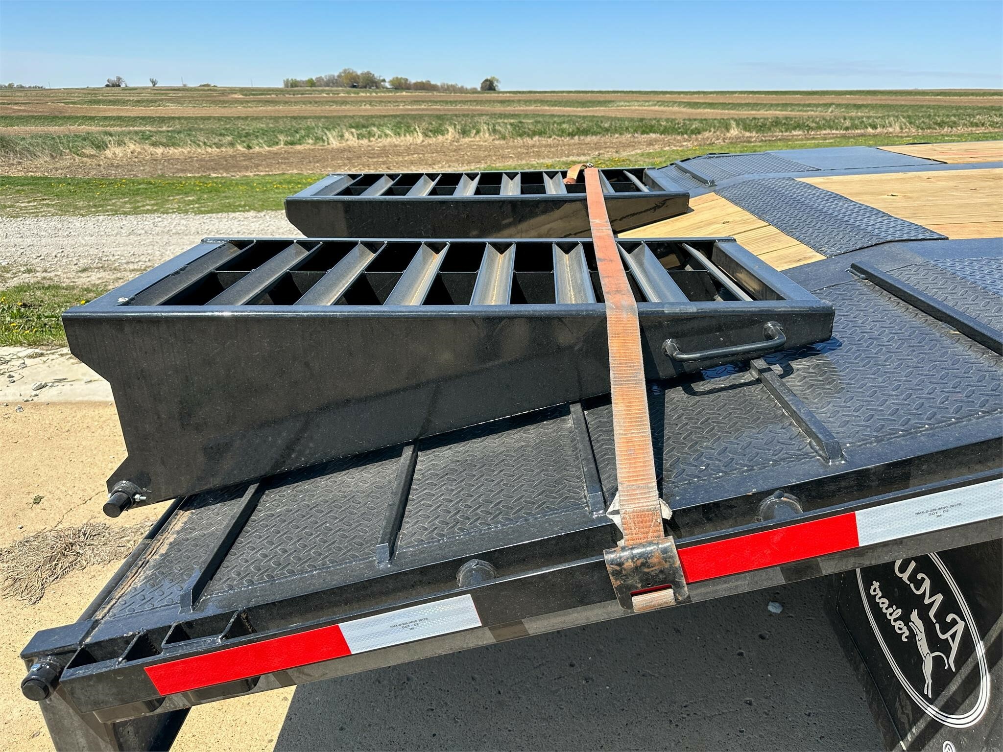 2024 MAS TRAILERS STEP DECK Flatbed Trailer 47,654 Machinery Pete