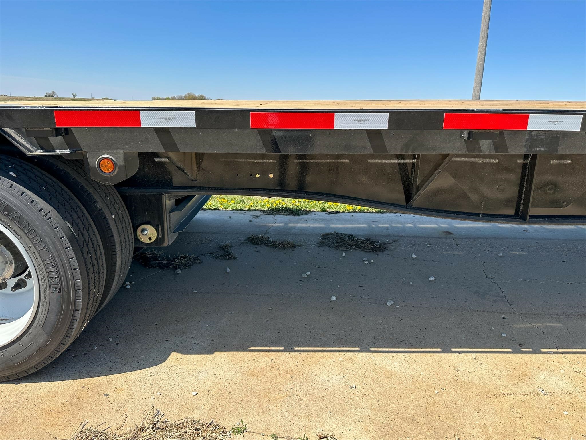 2024 MAS TRAILERS STEP DECK Flatbed Trailer 47,654 Machinery Pete