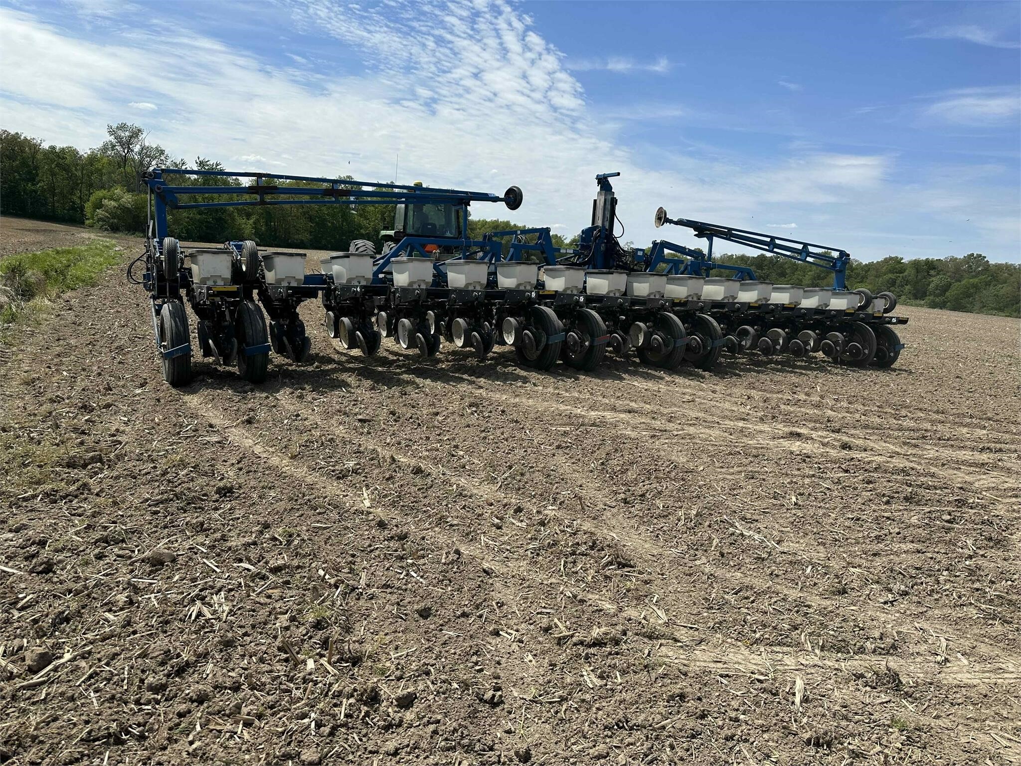 2004 Kinze 3600 Planter