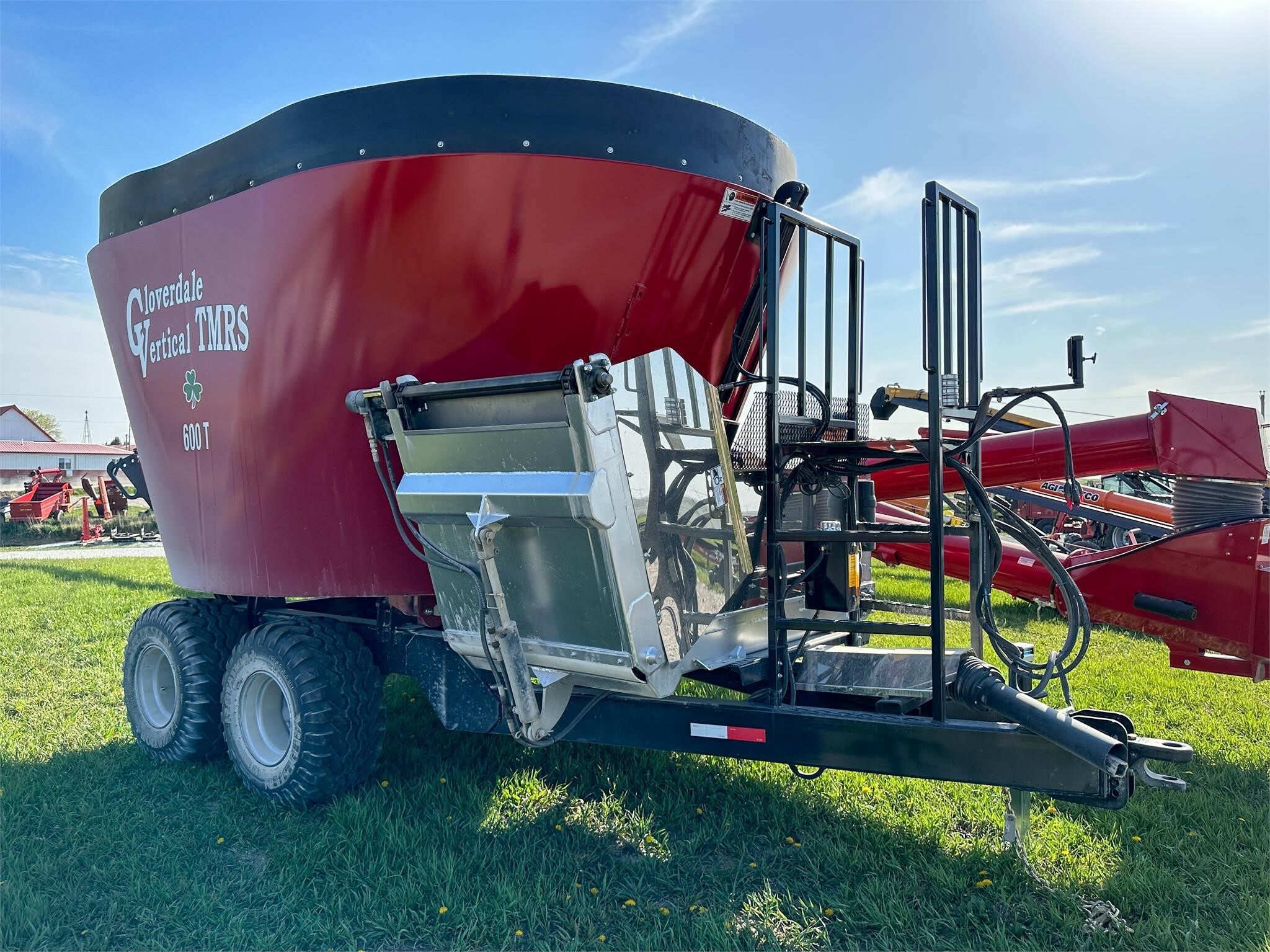 2026 Cloverdale 600T Grinders and Mixer