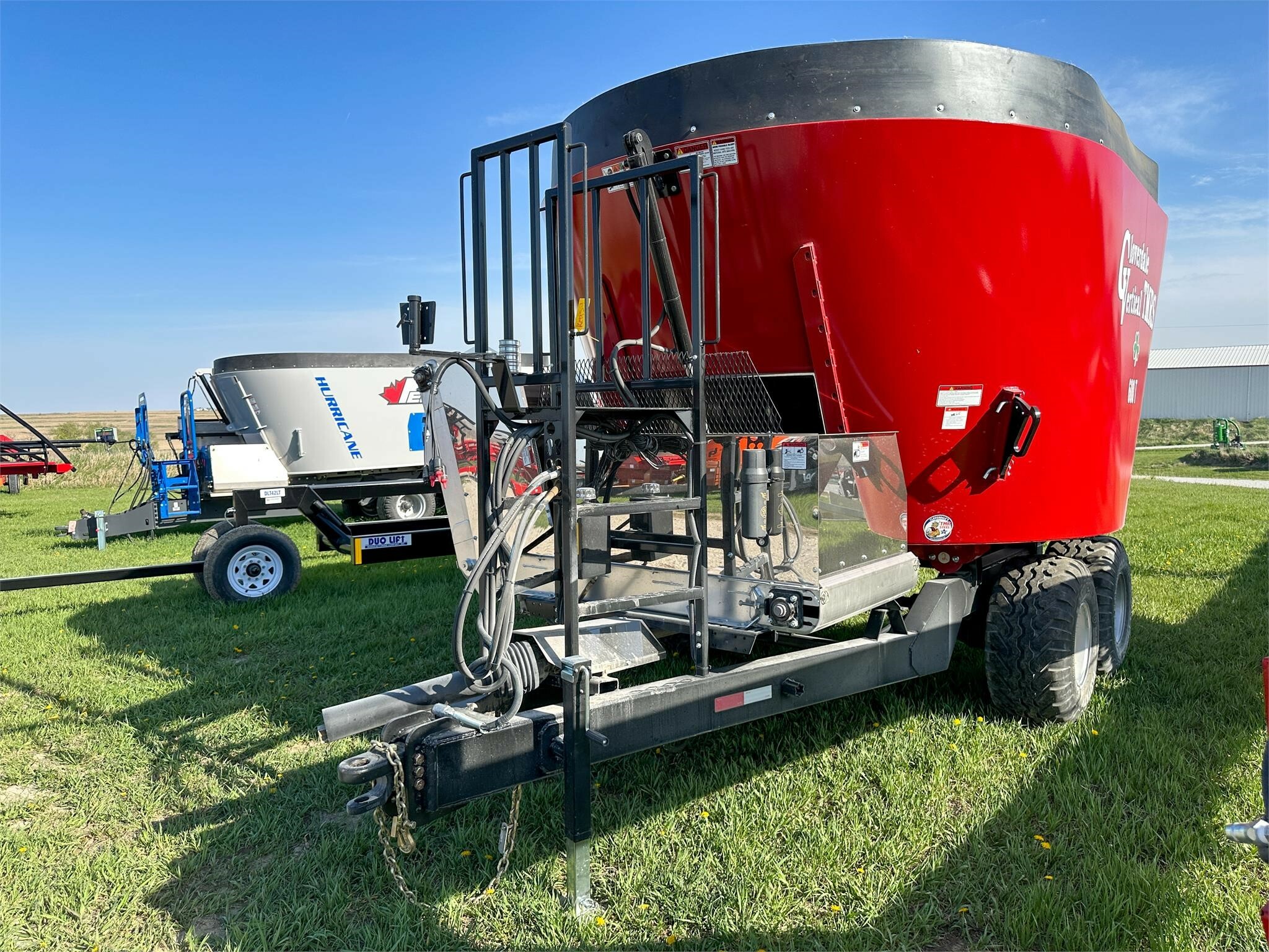 2026 Cloverdale 600T Grinders and Mixer