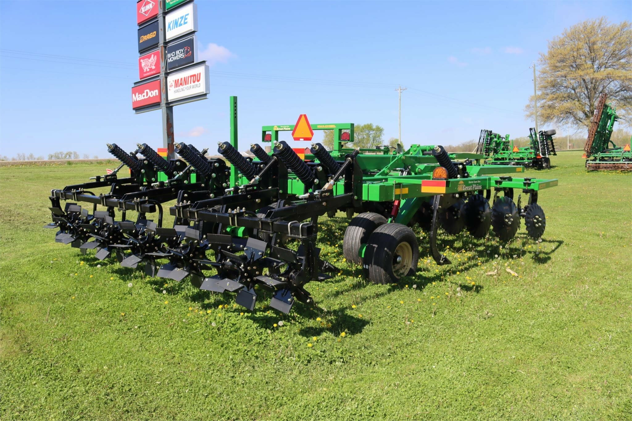  Great Plains Max-Chisel MC5111 Disk Chisel