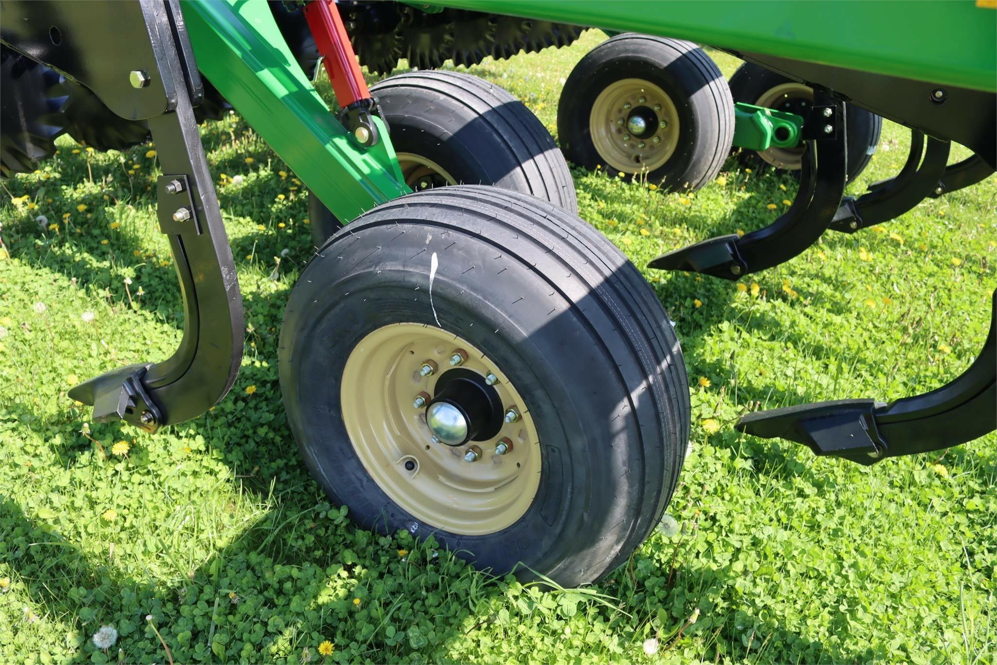  Great Plains Max-Chisel MC5111 Disk Chisel