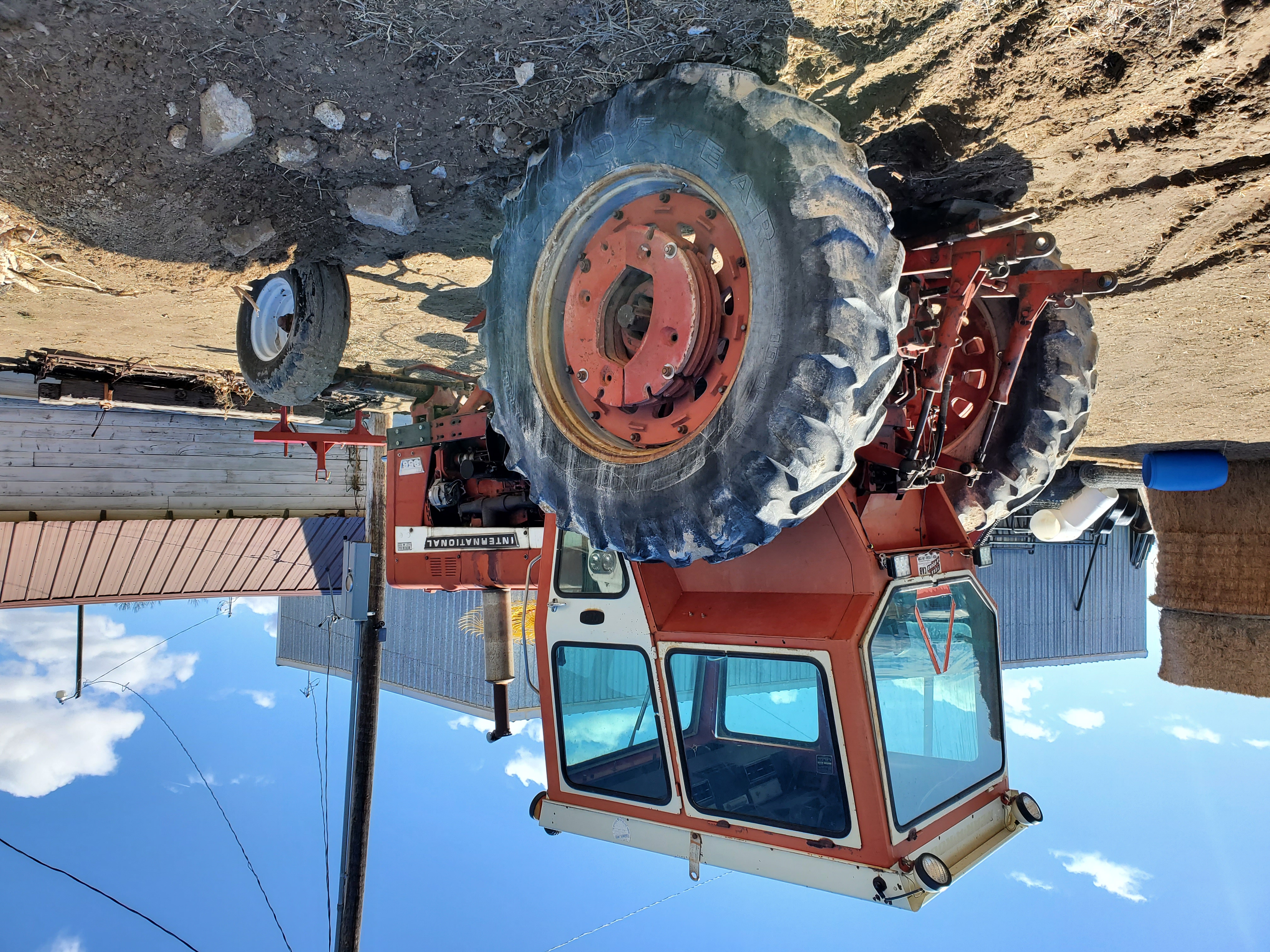1971 International Harvester 856 Tractor